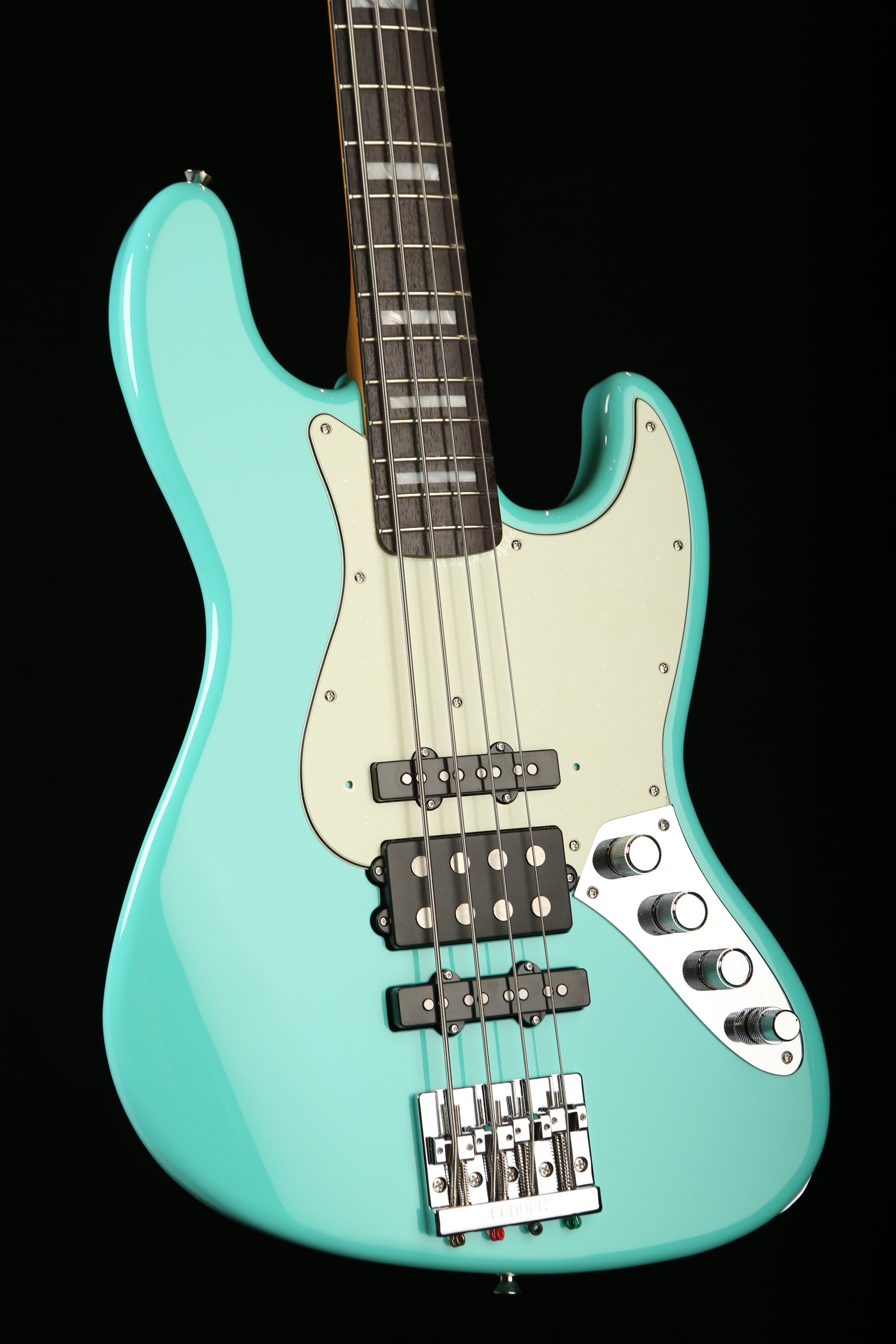 Fender Made in Japan Jino Jazz Bass. Sea Foam Green