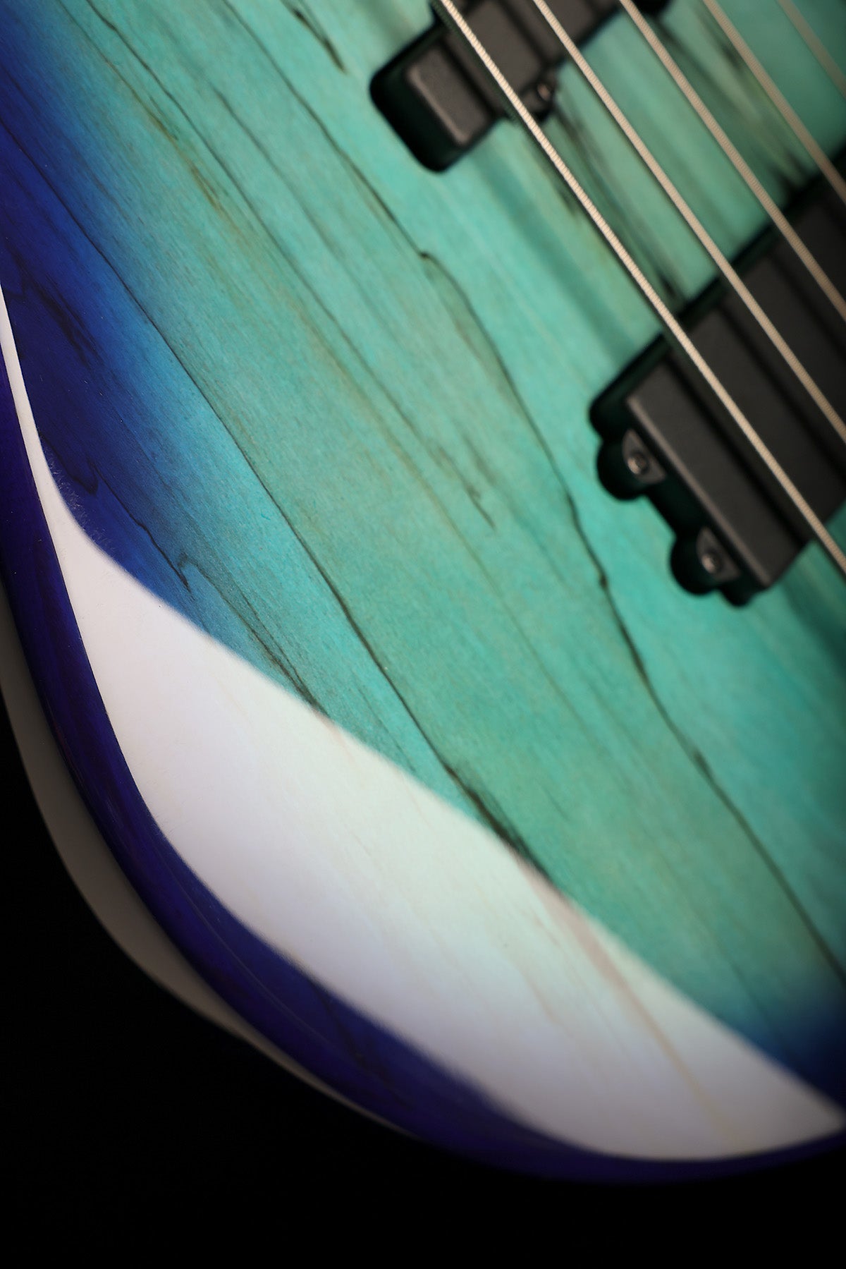 Lakland Skyline 55-02 Deluxe Spalted Ocean Burst