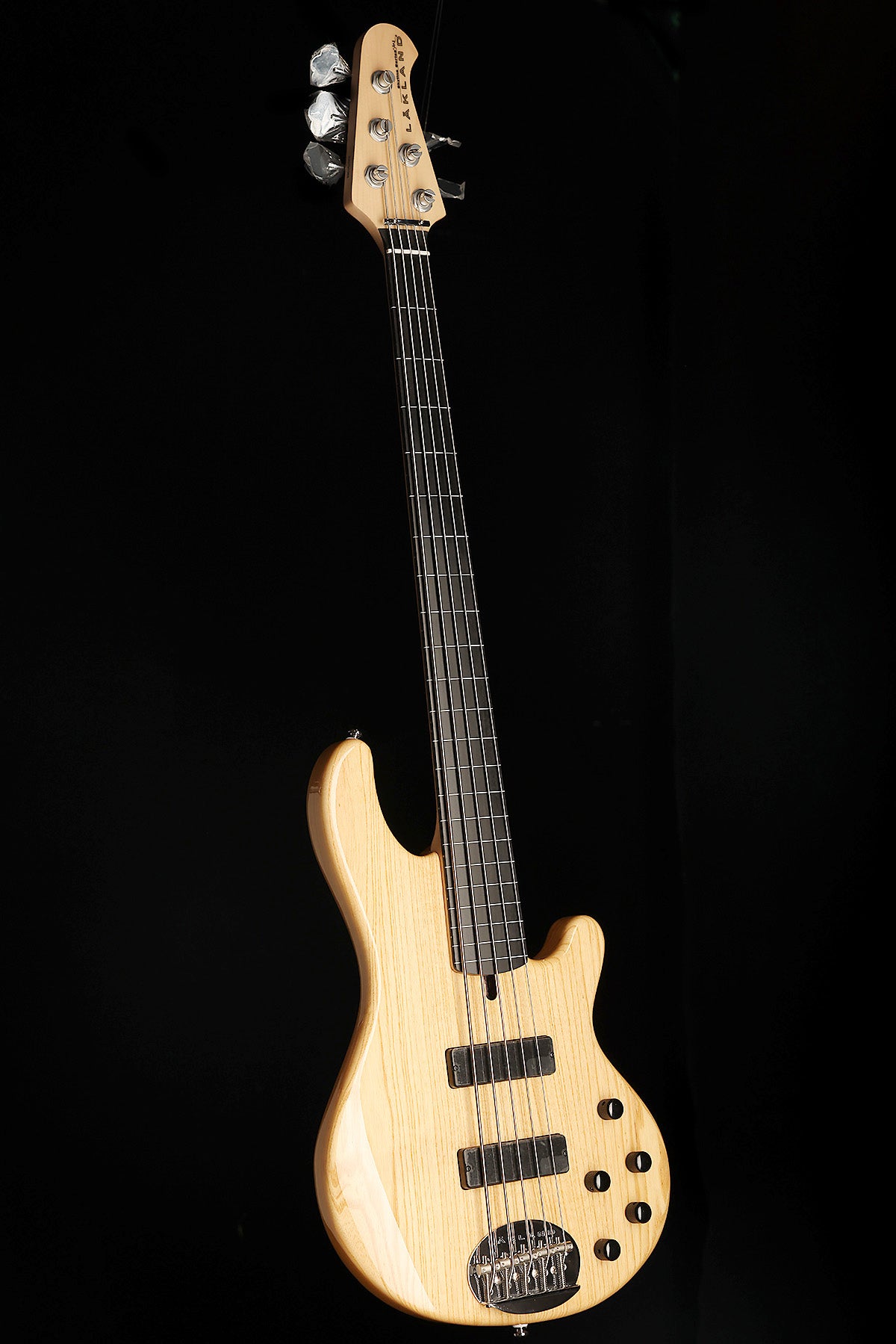 Lakland Skyline 55-01 Ebony Fretless