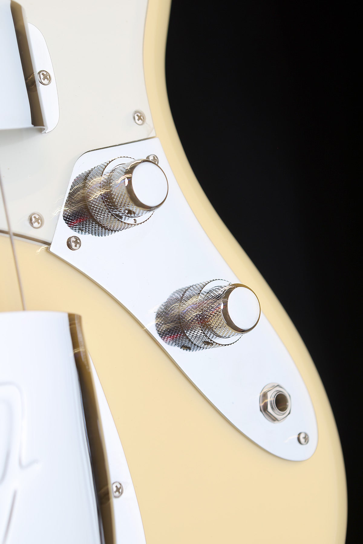 Limited Edition Laura Lee Jazz Bass - Bass Centre Music Store Melbourne