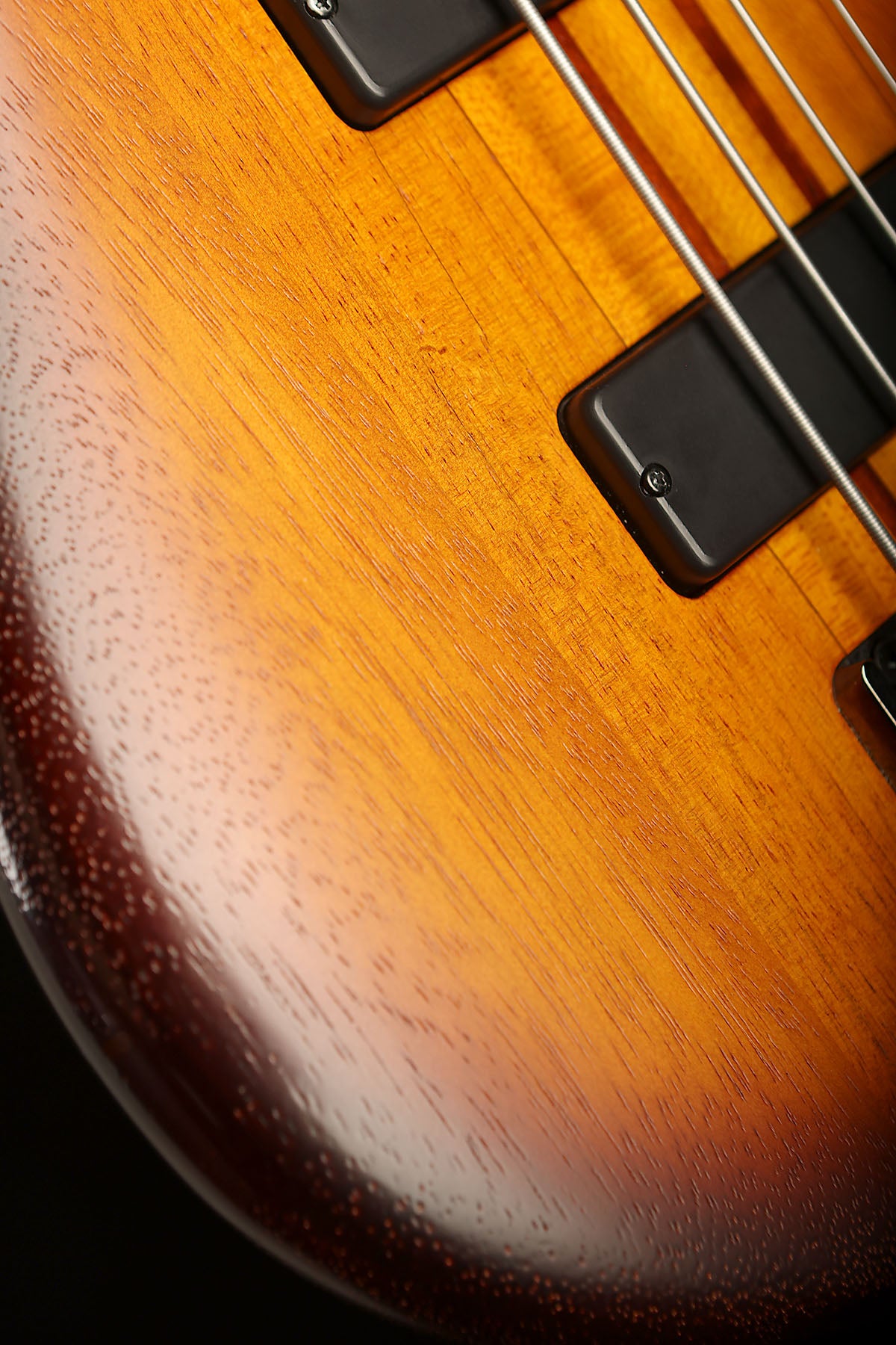 Preloved Ibanez SRF700 Fretless with genuine Ibanez hardcase