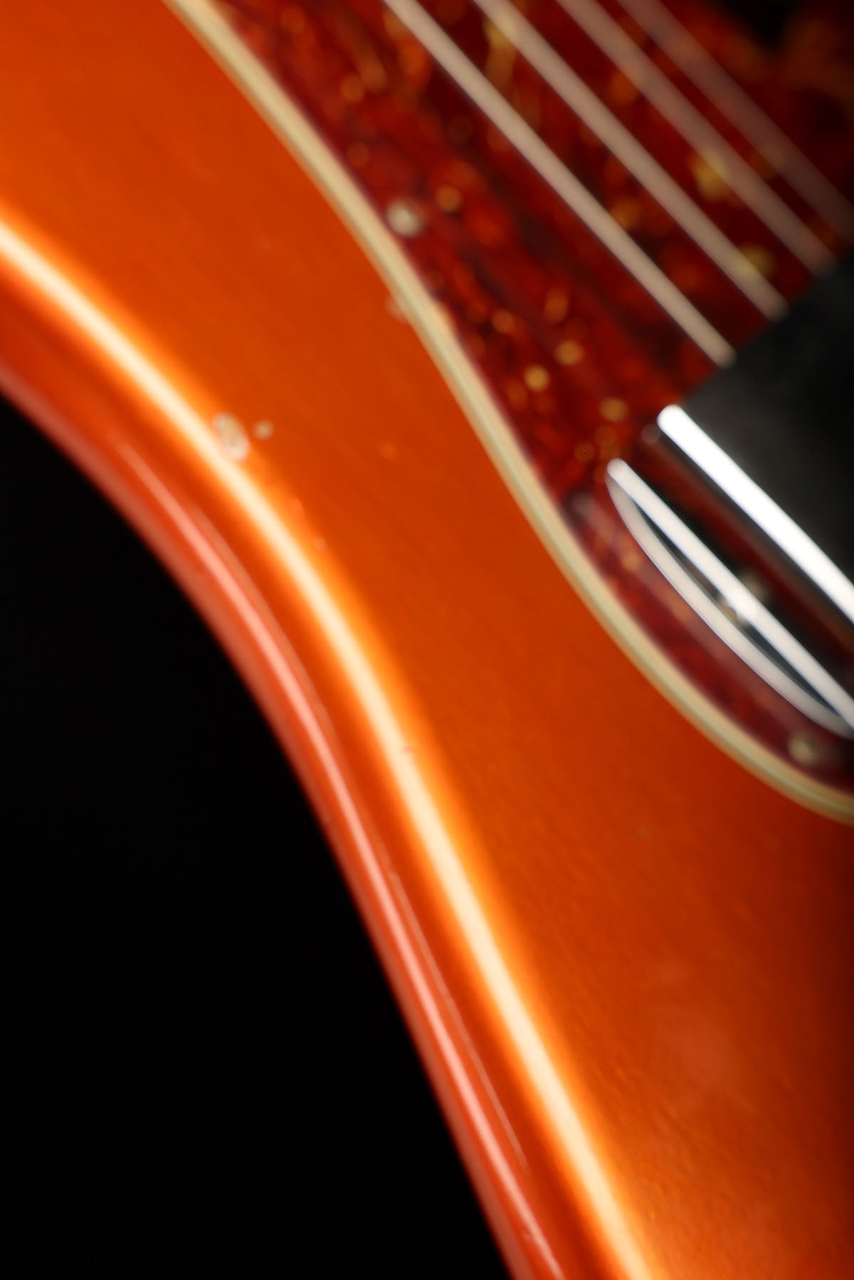 Fender Custom Shop 64 Precision Bass Candy Tangerine