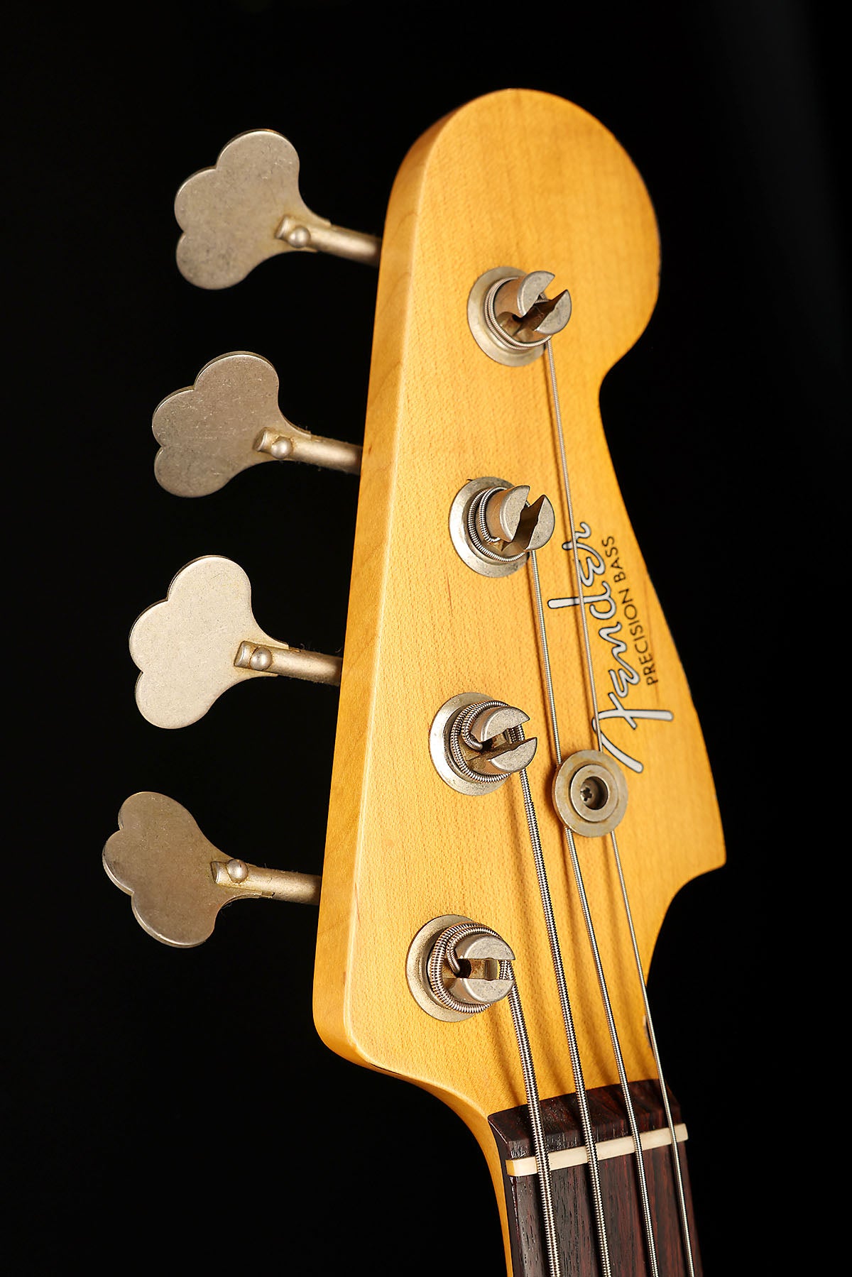 Fender Custom Shop 64 Precision Bass Candy Tangerine