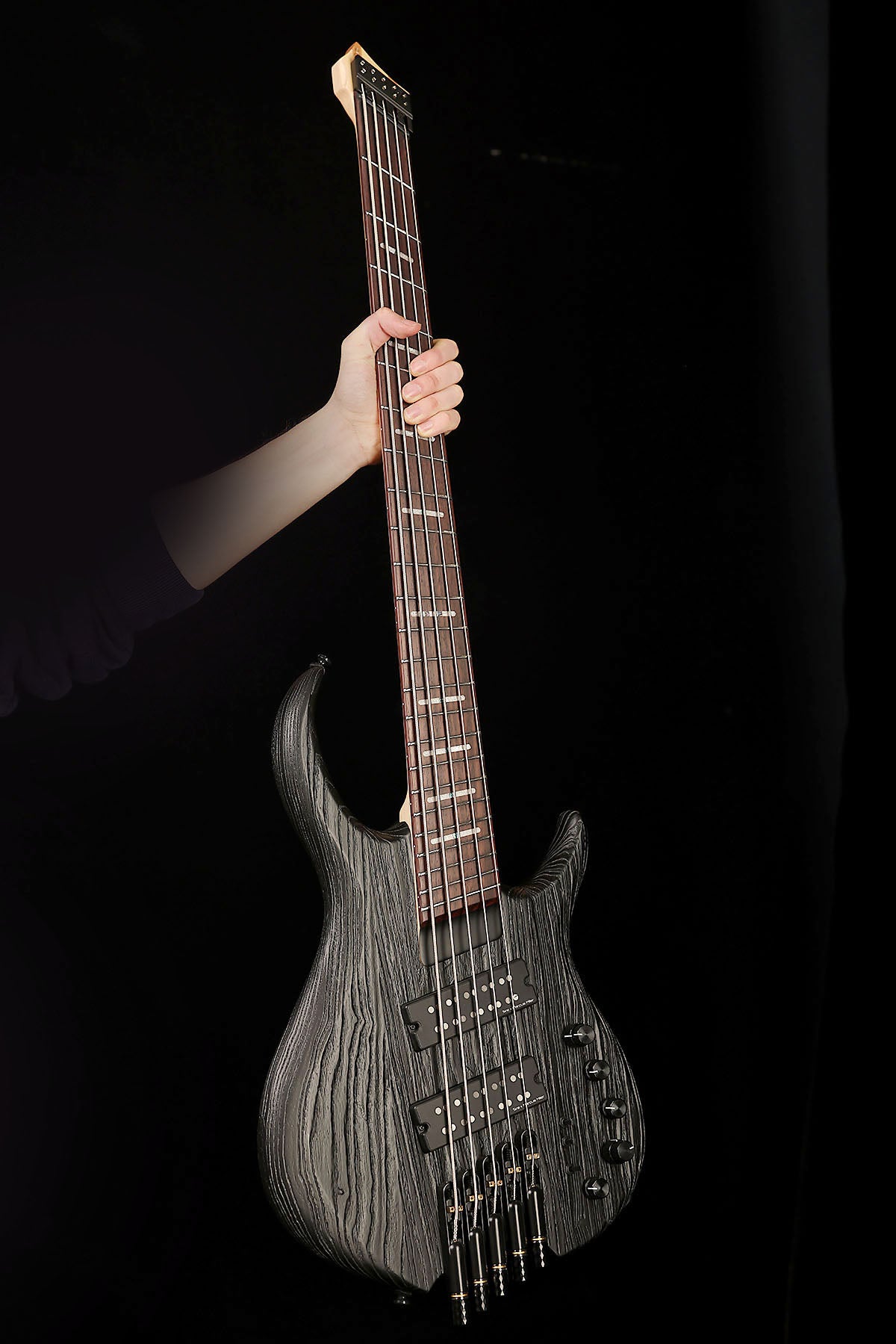 Sire MARCUS MILLER  M6 Headless Multiscale 5 String