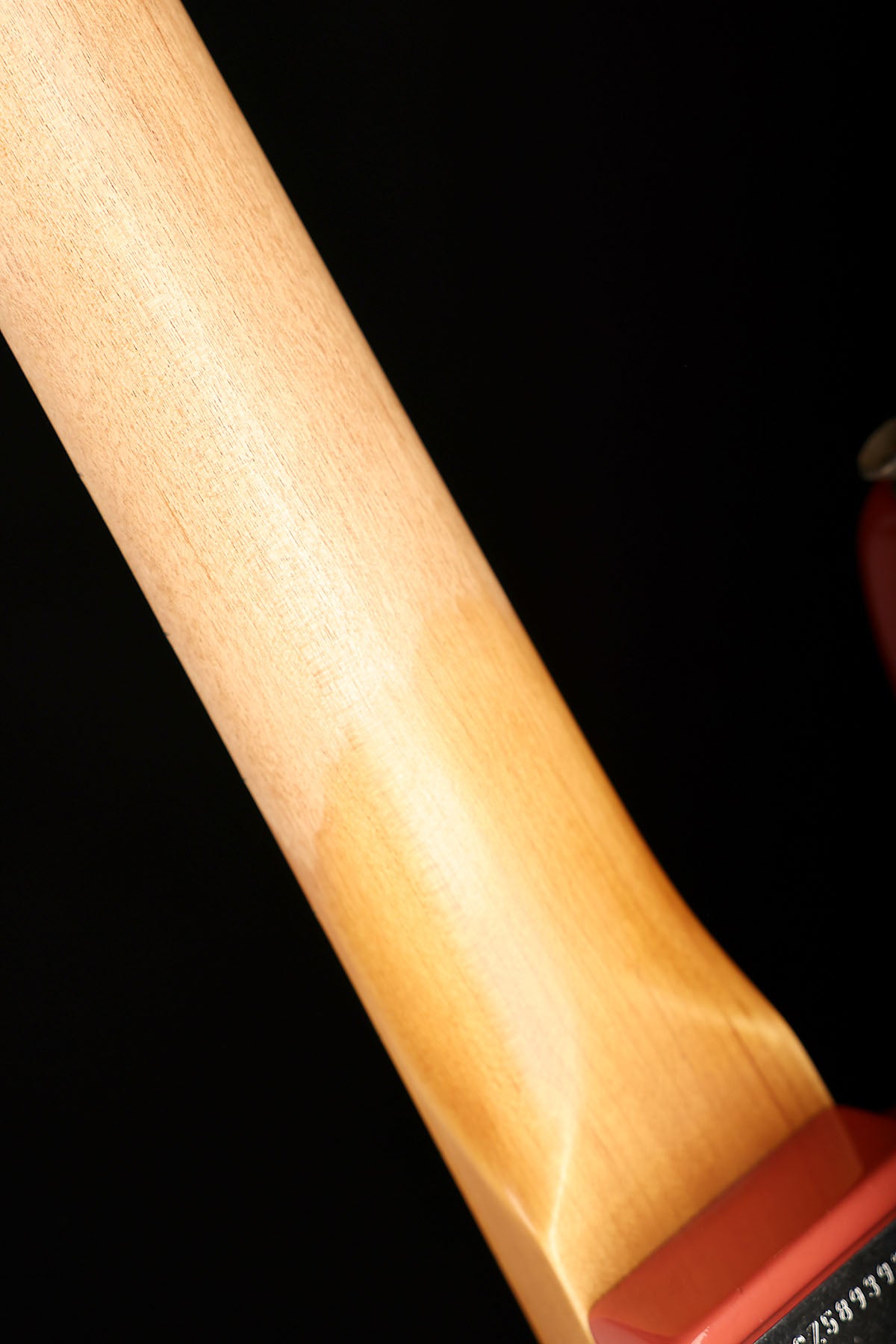 Fender Limited Edition "P" Jazz Bass Relic Tahitian Coral