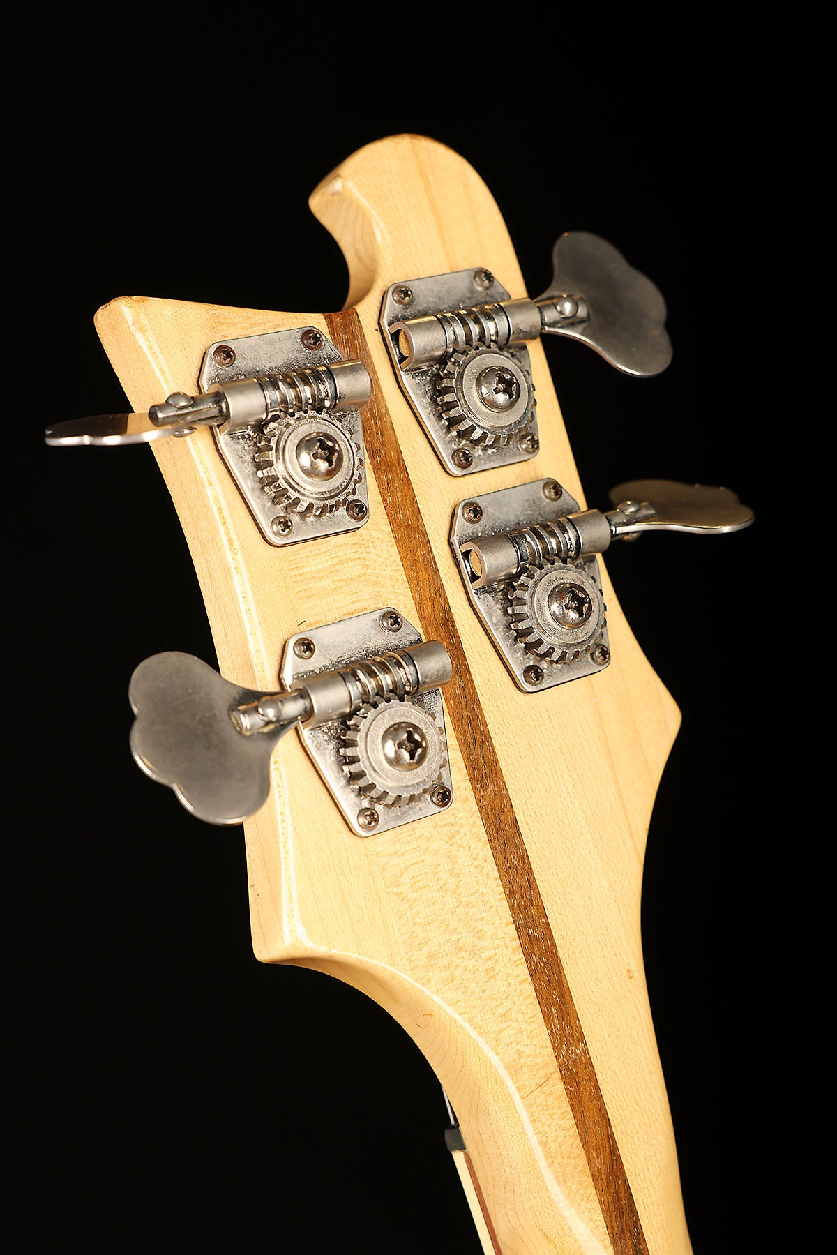 Preloved 1973 Rickenbacker 4001 Mapleglo w/case