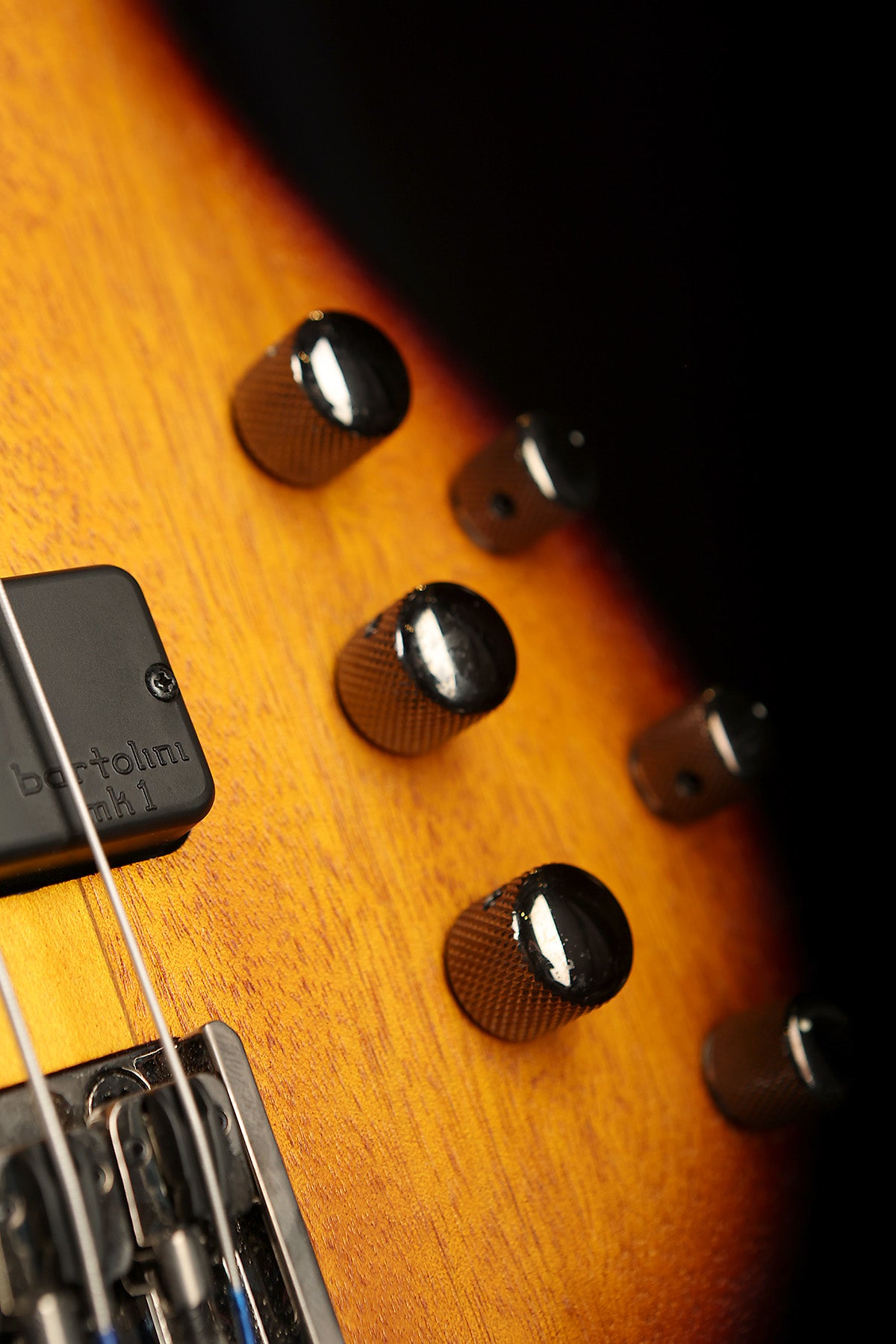 Preloved Ibanez SRF705 Fretless - Bass Centre Music Store Melbourne