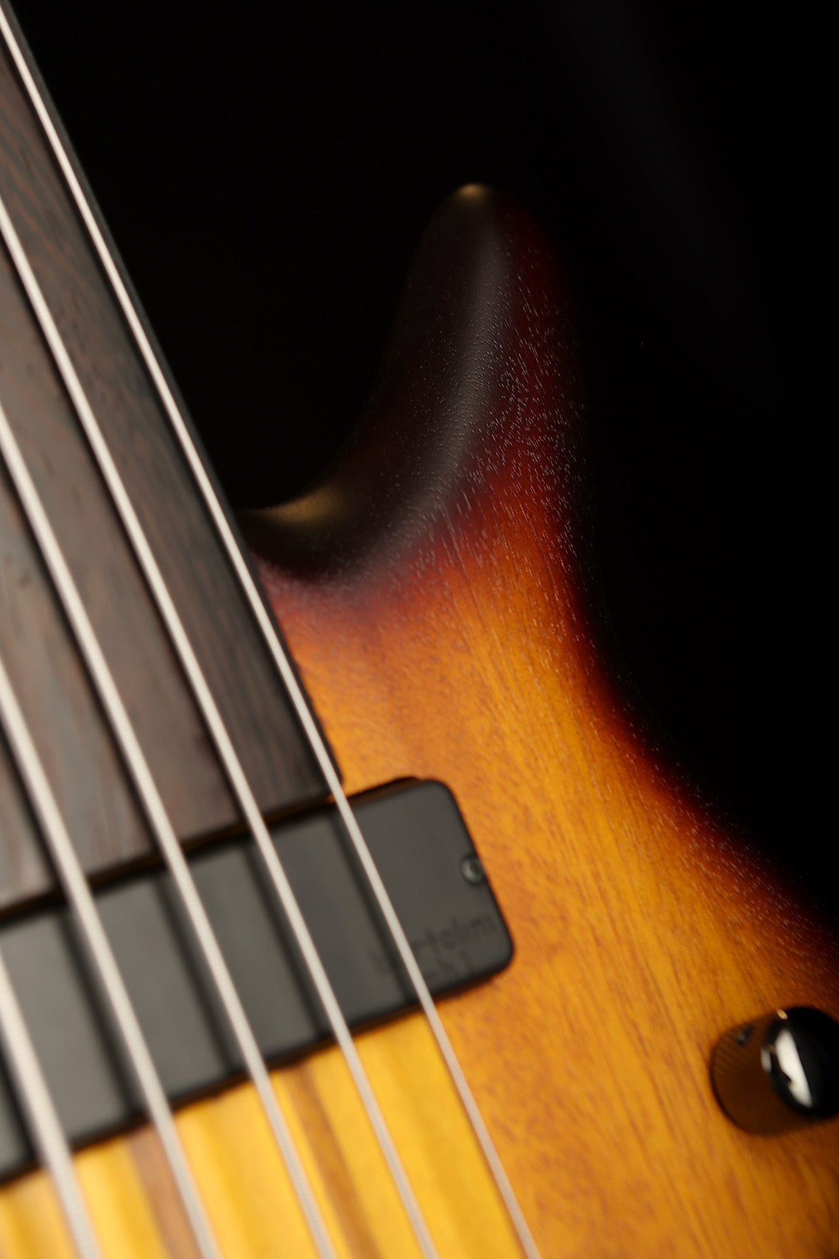 Preloved Ibanez SRF705 Fretless - Bass Centre Music Store Melbourne