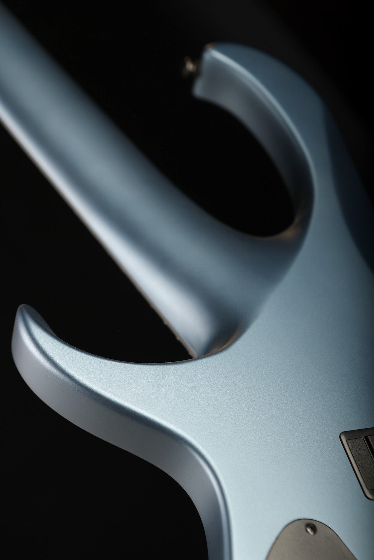 IBANEZ BTB605MS 5 String Multiscale Bass Midnight Arctic Ocean Matte - Bass Centre Music Store Melbourne