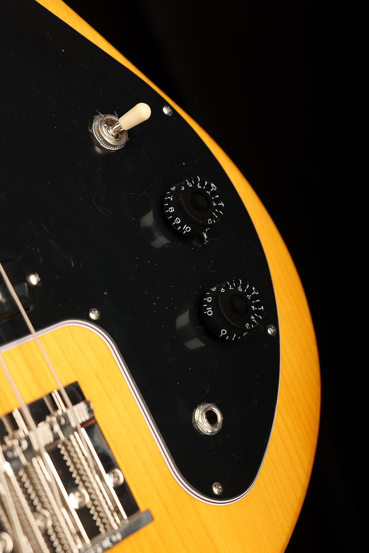 Epiphone Mike Dirnt G3 Bass Limited Edition Natural w/case - Bass Centre Music Store Melbourne
