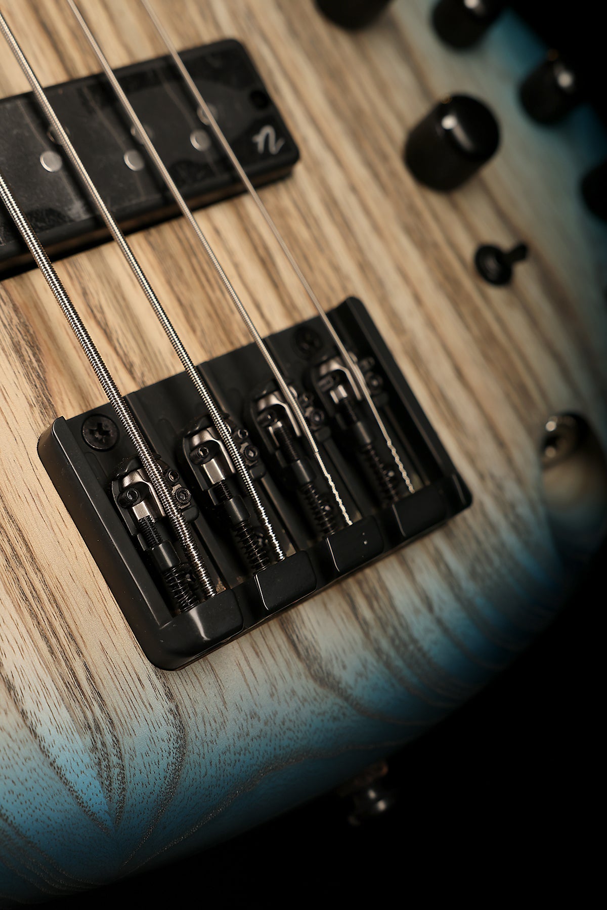 Ibanez SR600E Bass Guitar - Bass Centre Music Store Melbourne