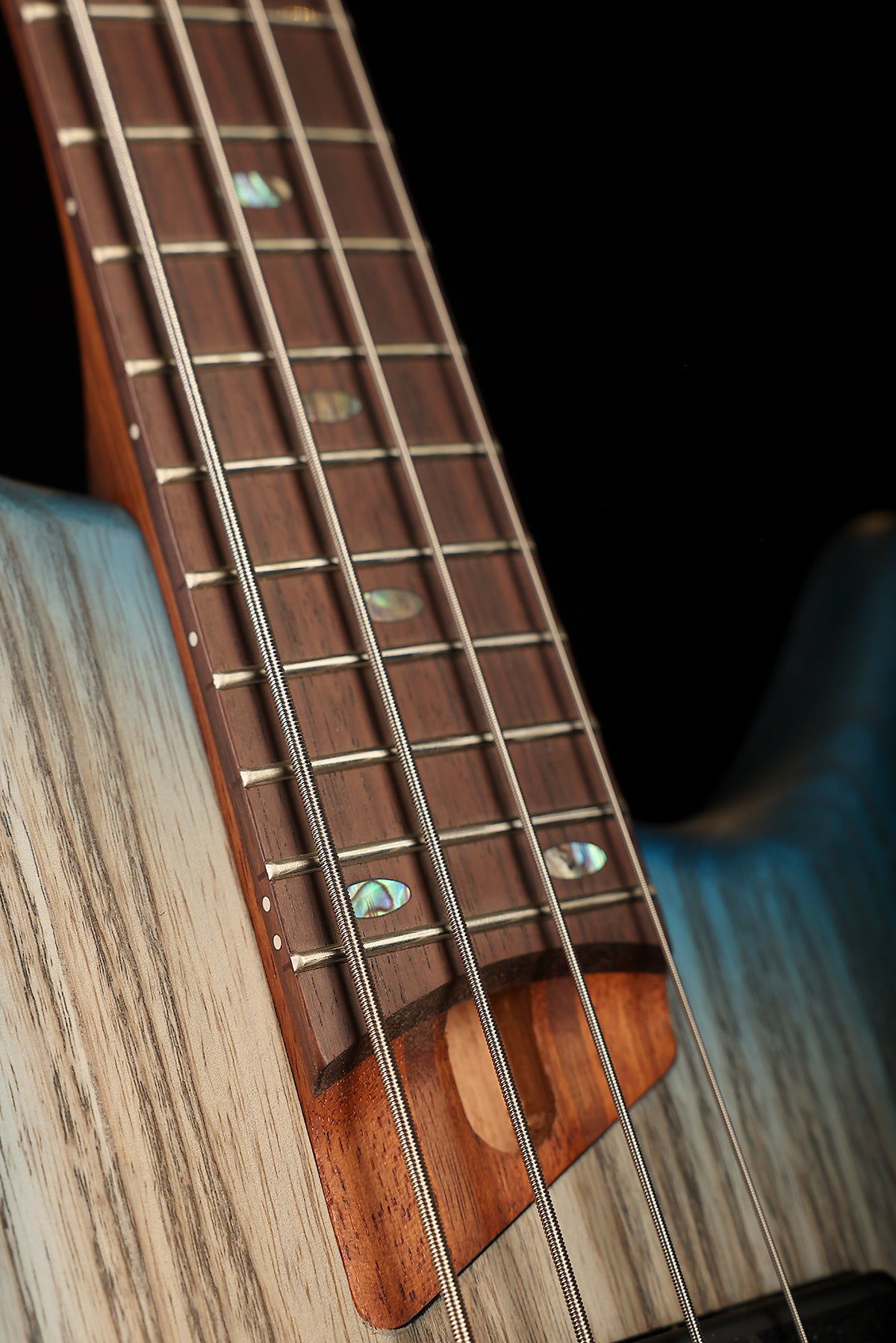Ibanez SR600E Bass Guitar - Bass Centre Music Store Melbourne