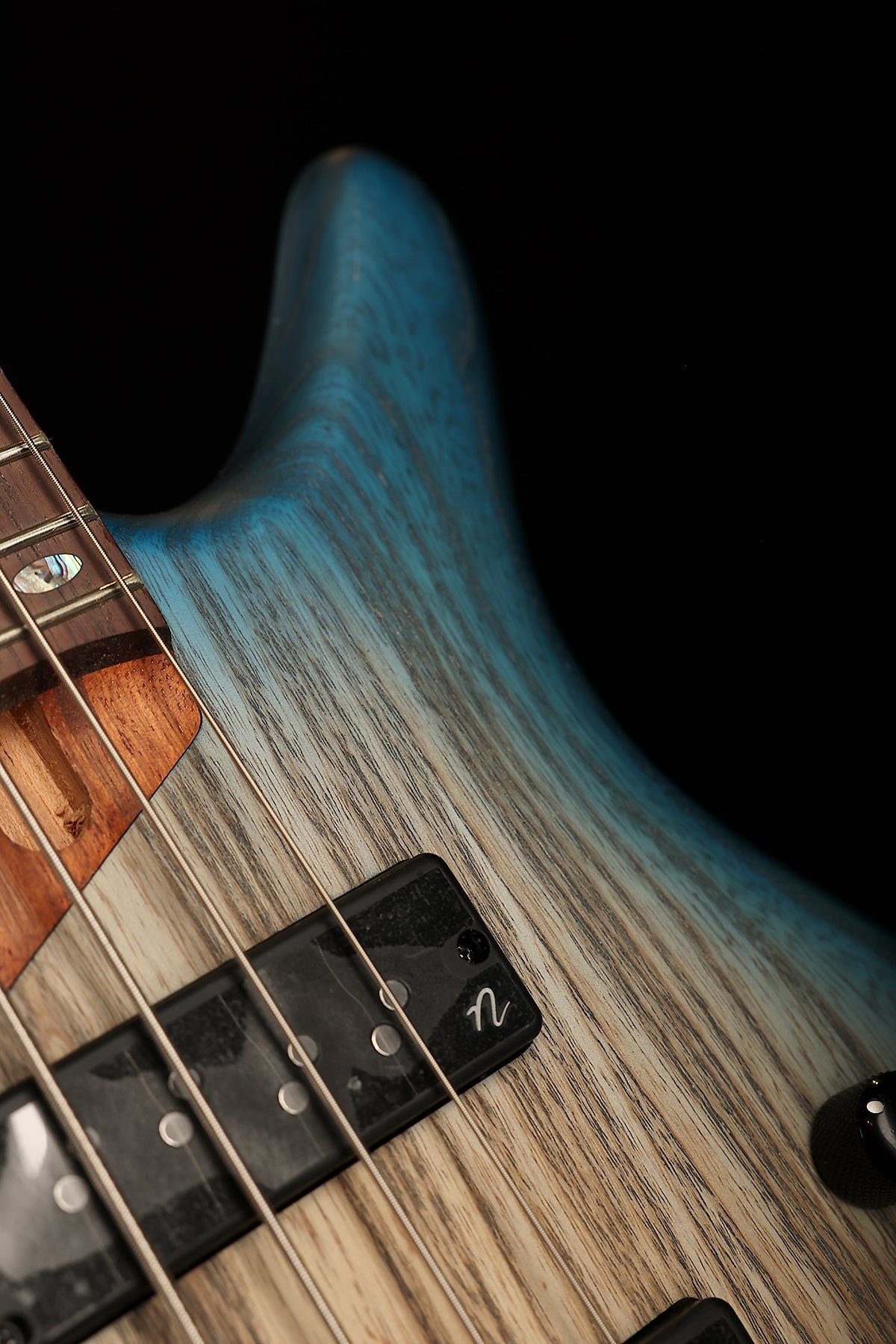 Ibanez SR600E Bass Guitar - Bass Centre Music Store Melbourne