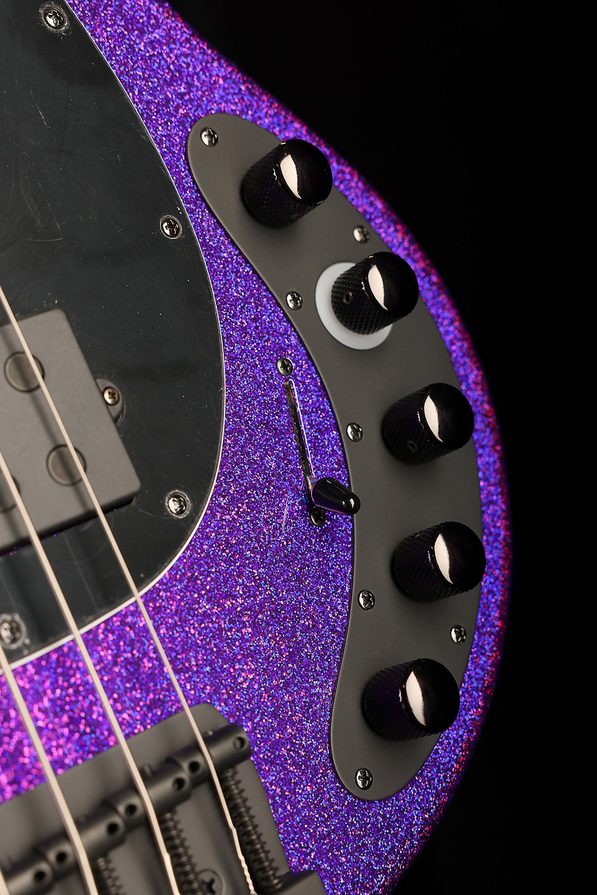 Ernie Ball Music Man Dark Ray 4 Plasma Purple
