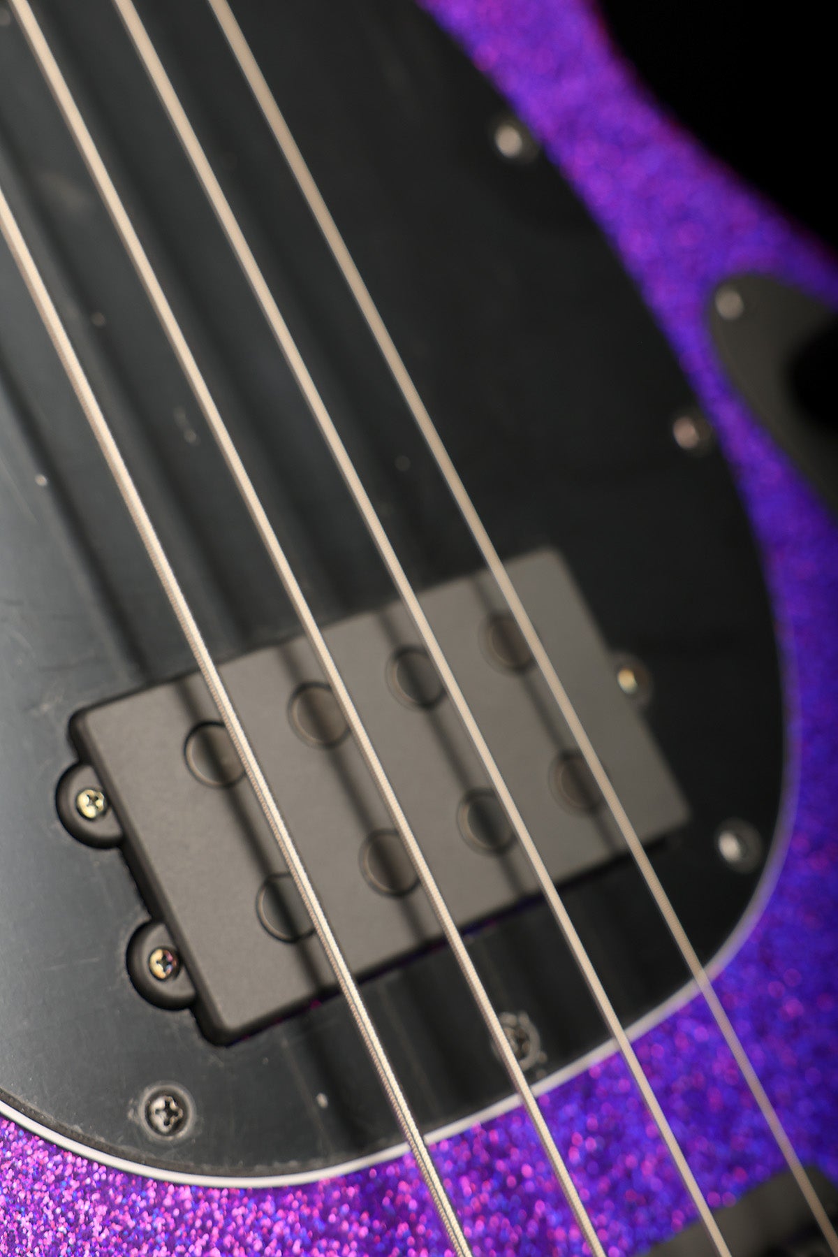 Ernie Ball Music Man Dark Ray 4 Plasma Purple