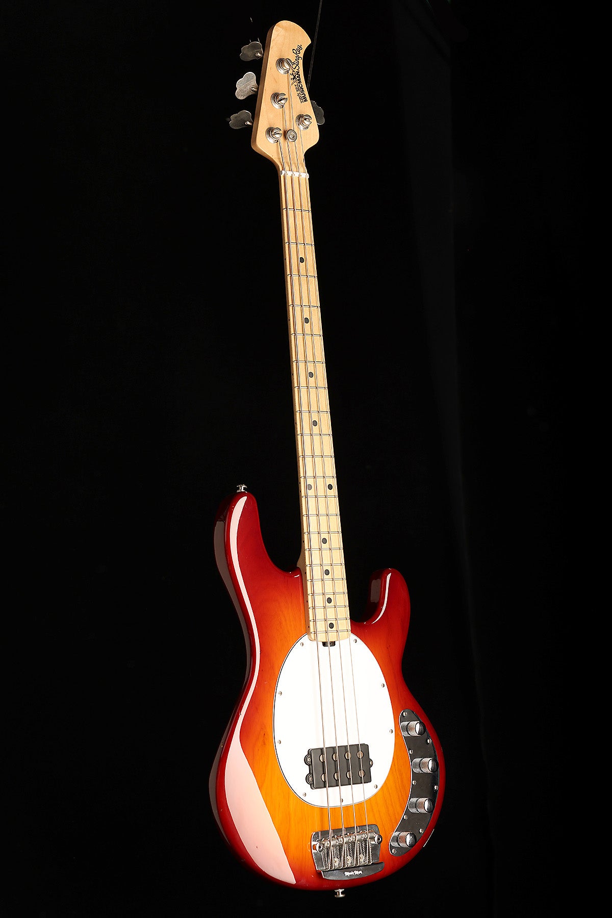 Preloved Musicman Stingray Honeyburst