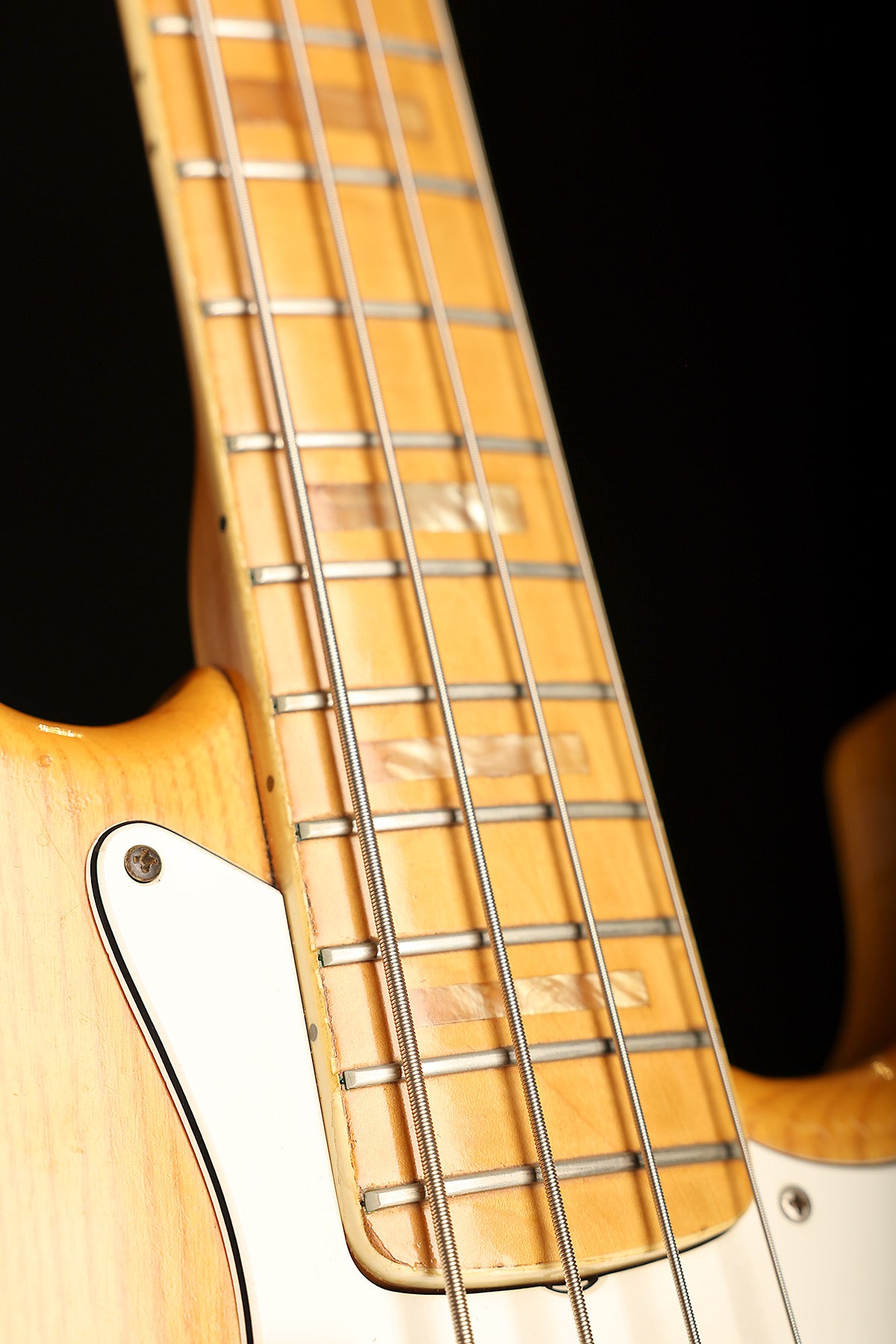 Preloved Fender Jazz Bass, Natural