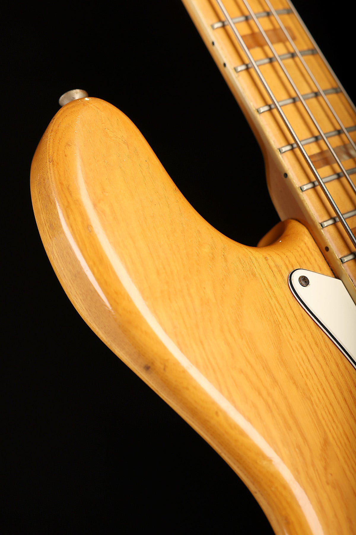 Preloved Fender Jazz Bass, Natural