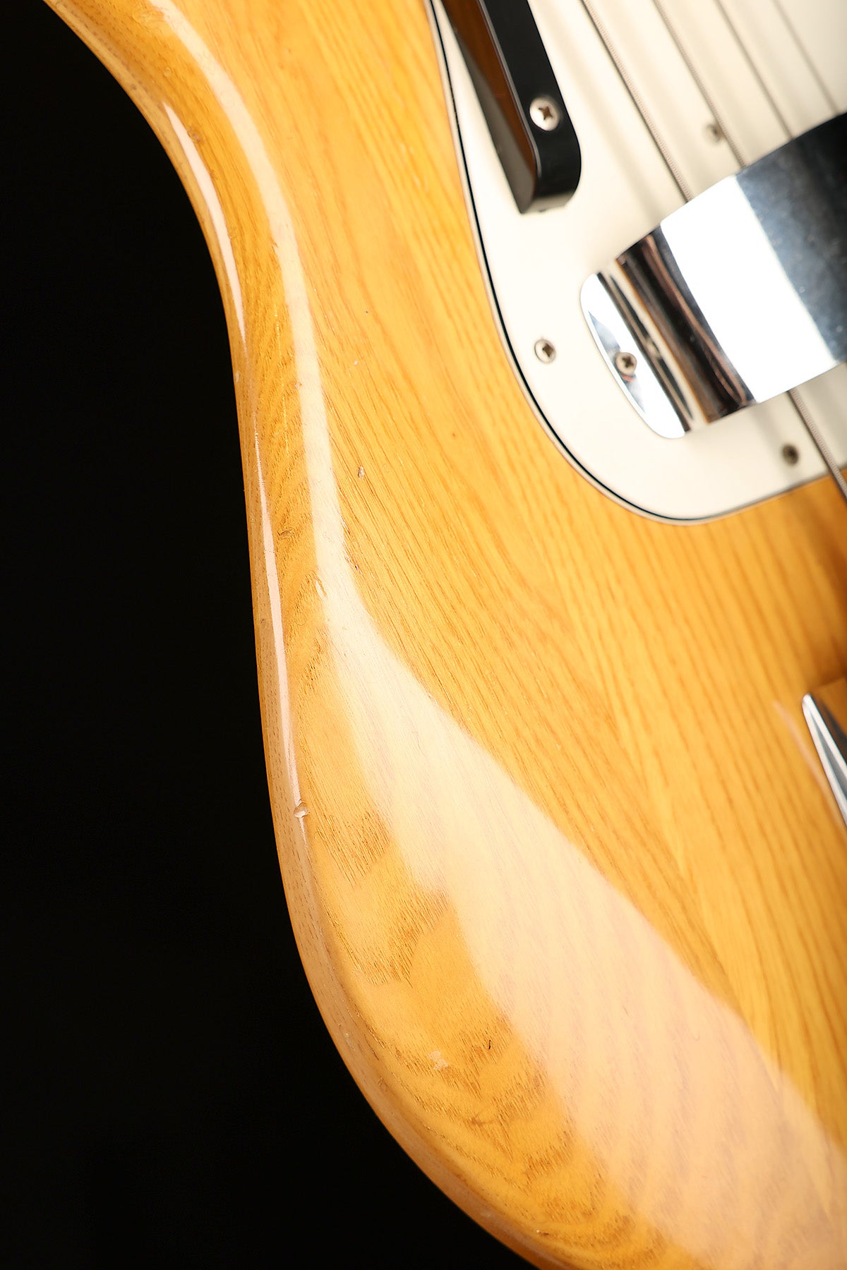 Preloved Fender Jazz Bass, Natural