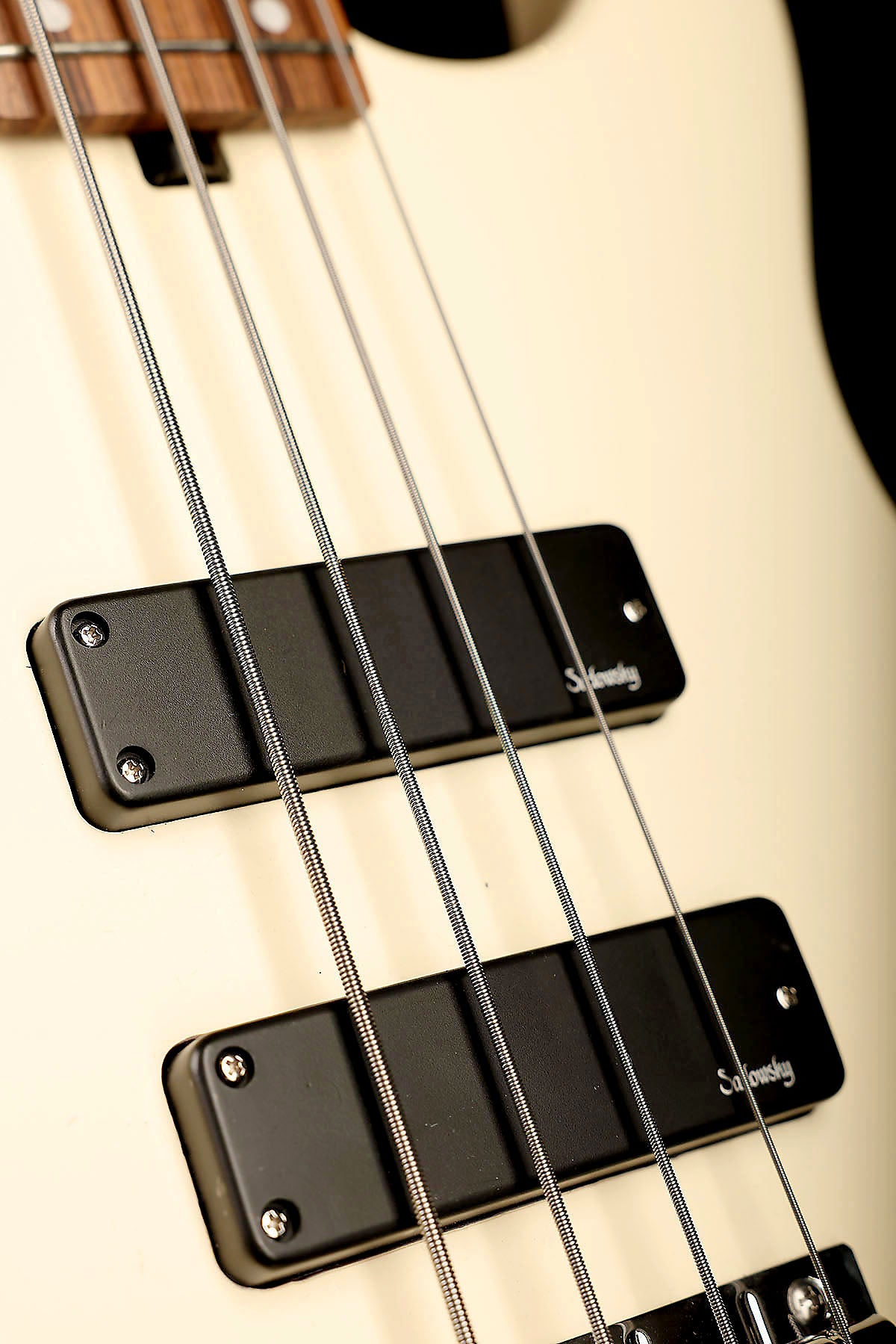 Sadowsky Metro Express 24 Fret Modern - Bass Centre Music Store Melbourne