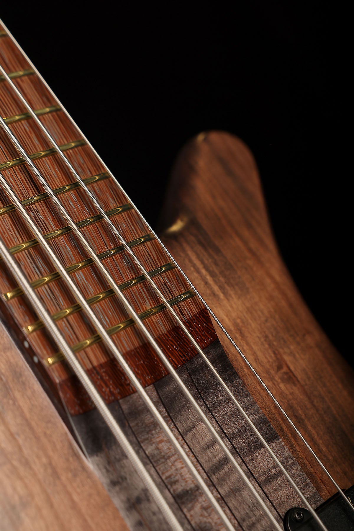 Warwick TeamBuilt Pro Series Streamer Stage 1 5-String Nirvana Black Transparent Satin - Bass Centre Music Store Melbourne