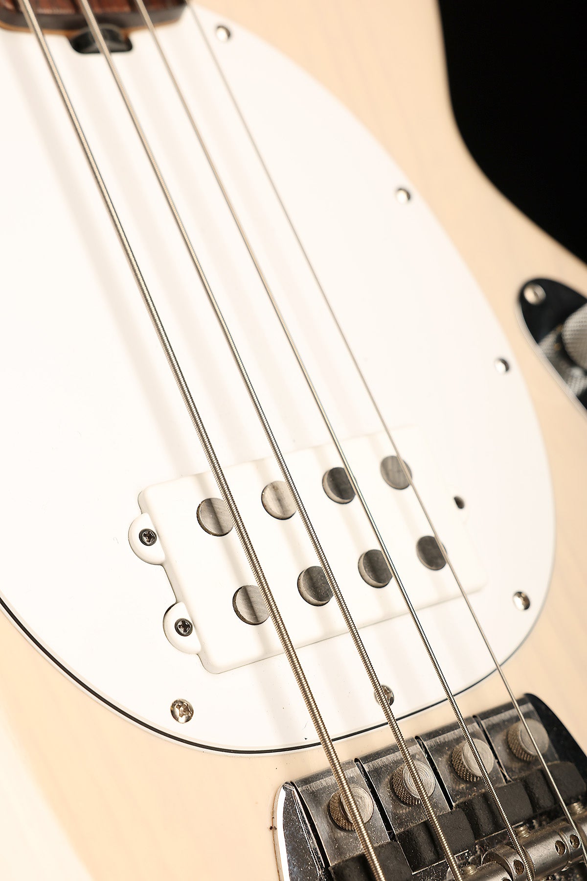 Preloved 1994 Musicman Stingray 4 Mary Kaye White Ash Rosewood - Bass Centre Music Store Melbourne