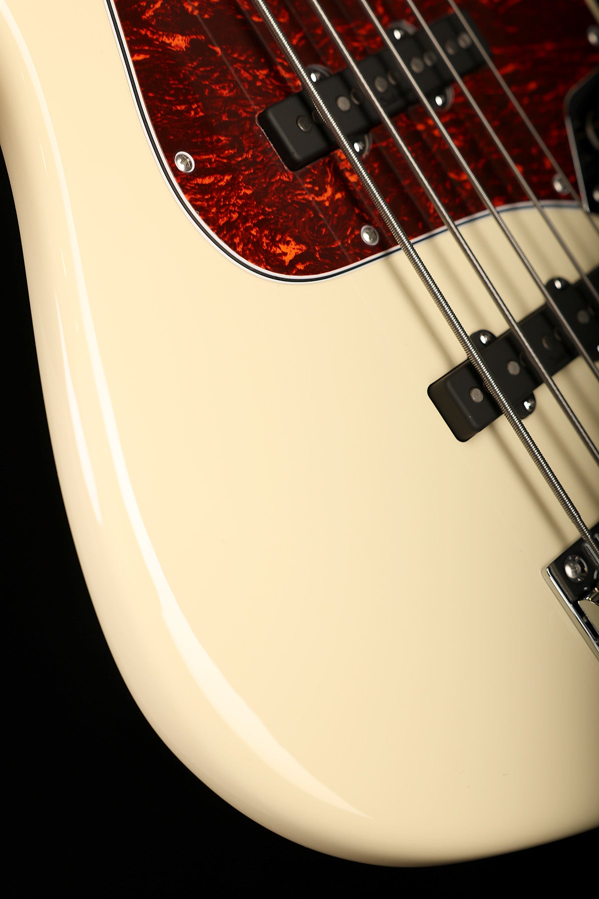 Sadowsky Metro Line 21 Fret Jazz 5 Olympic White - Bass Centre Music Store Melbourne