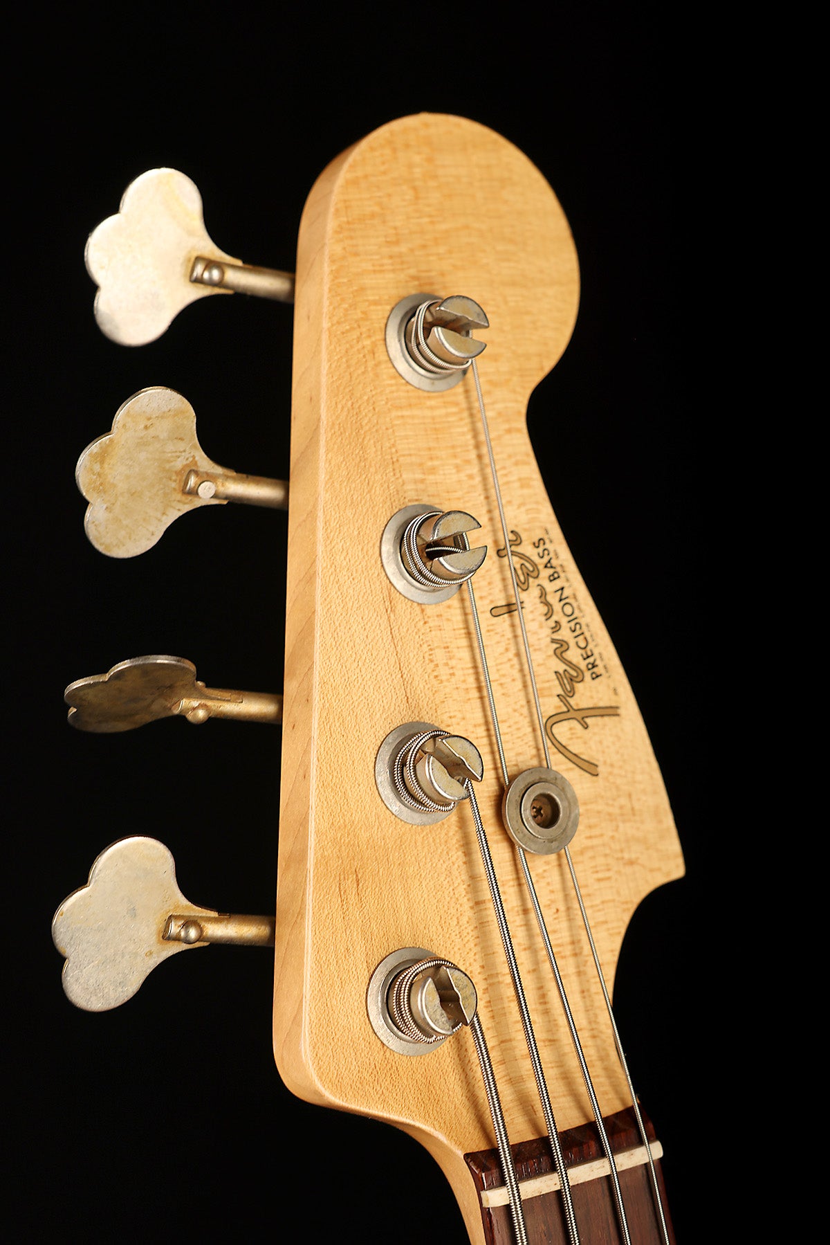 Preloved Fender Pino Palladino Precision Bass