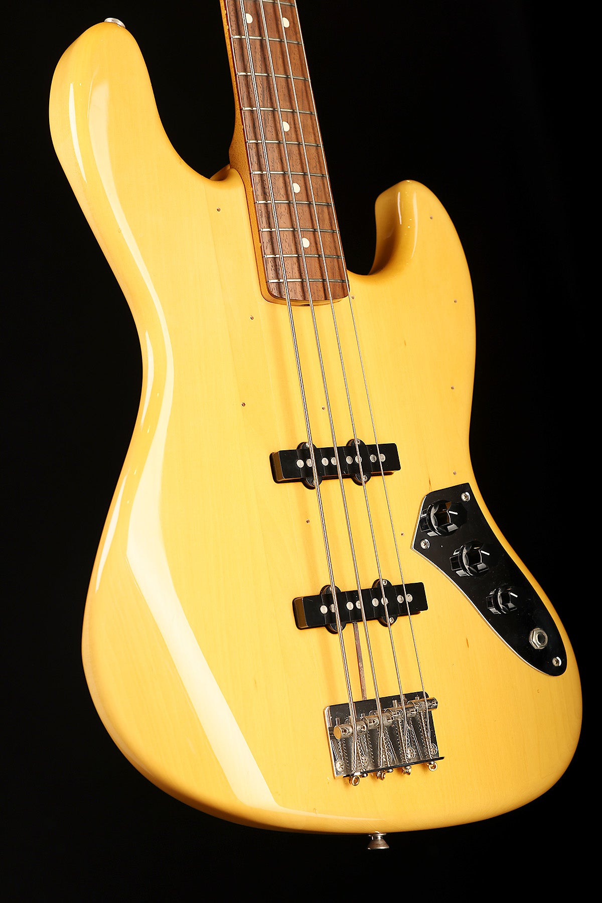 Preloved 2017 Fender Japan Tradition 60's Jazz Bass, Vintage Natural w/ Gig Bag