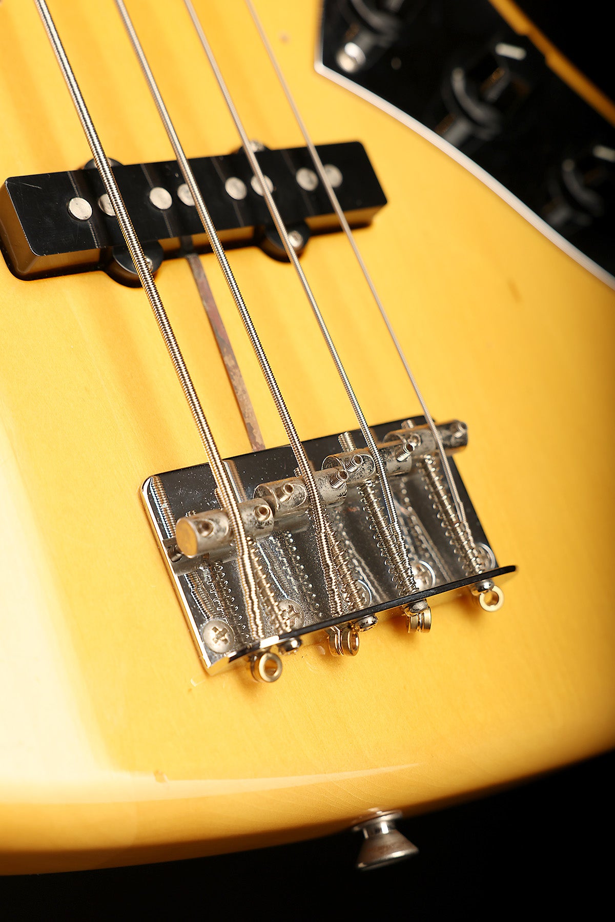 Preloved 2017 Fender Japan Tradition 60's Jazz Bass, Vintage Natural w/ Gig Bag