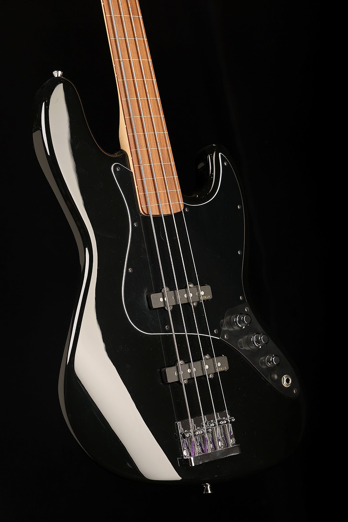 Preloved Fender Mexico Fretless Jazz with EMG pickups and Gig Bag
