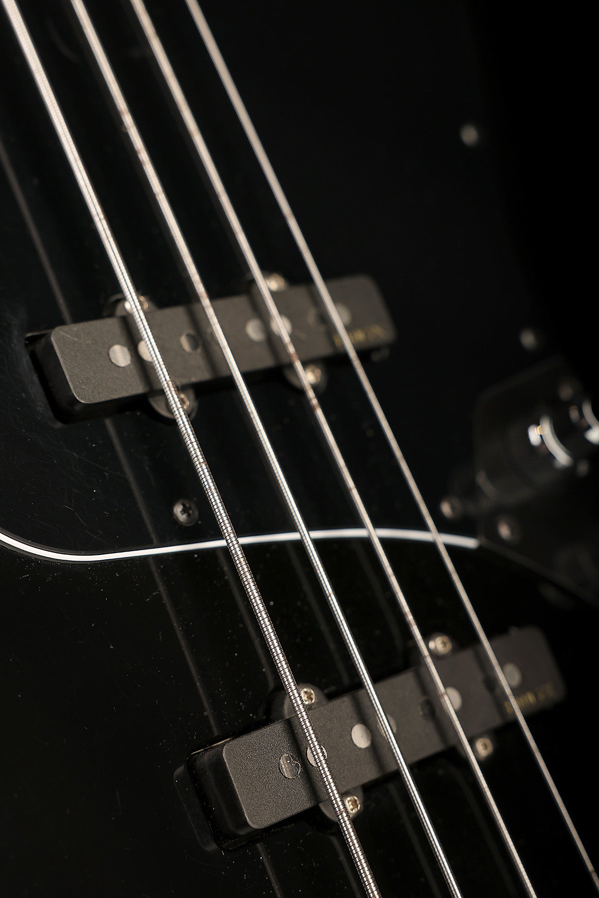 Preloved Fender Mexico Fretless Jazz with EMG pickups and Gig Bag