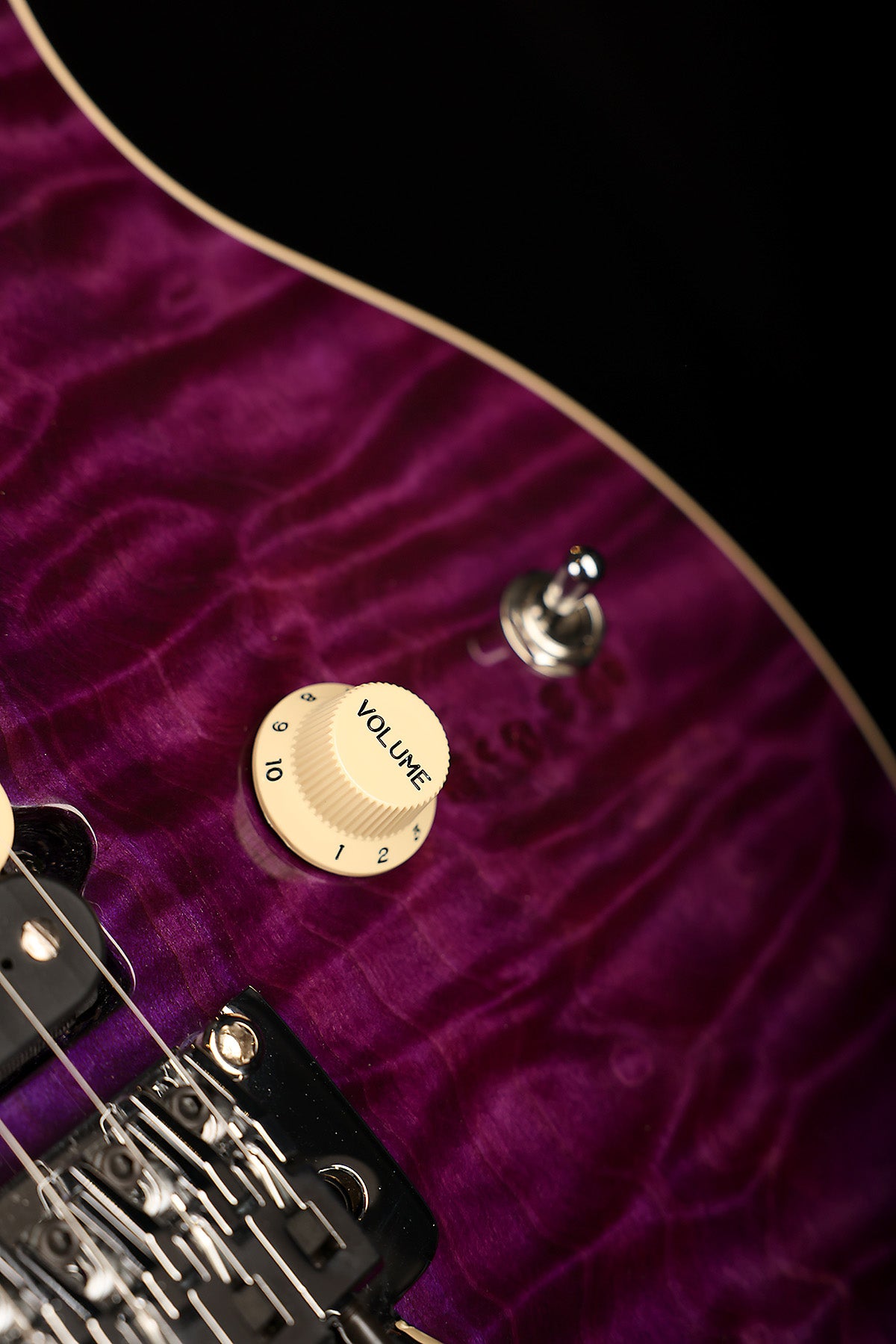 Ernie Ball Music Man 30th Anniversary Axis Trans Purple