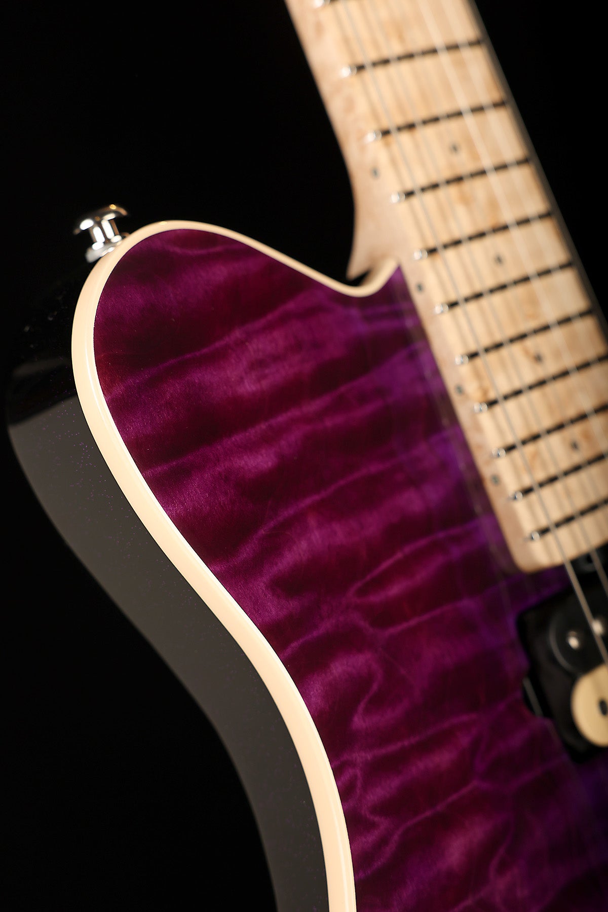Ernie Ball Music Man 30th Anniversary Axis Trans Purple