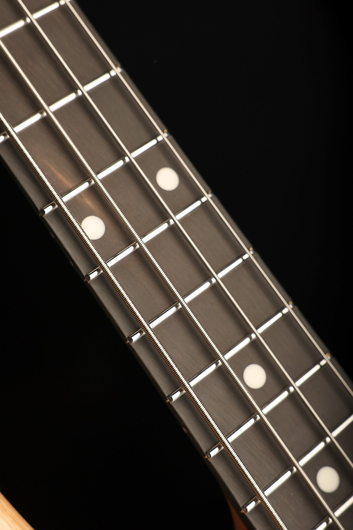 Ernie Ball Music Man Tim Commerford Stingray Natural