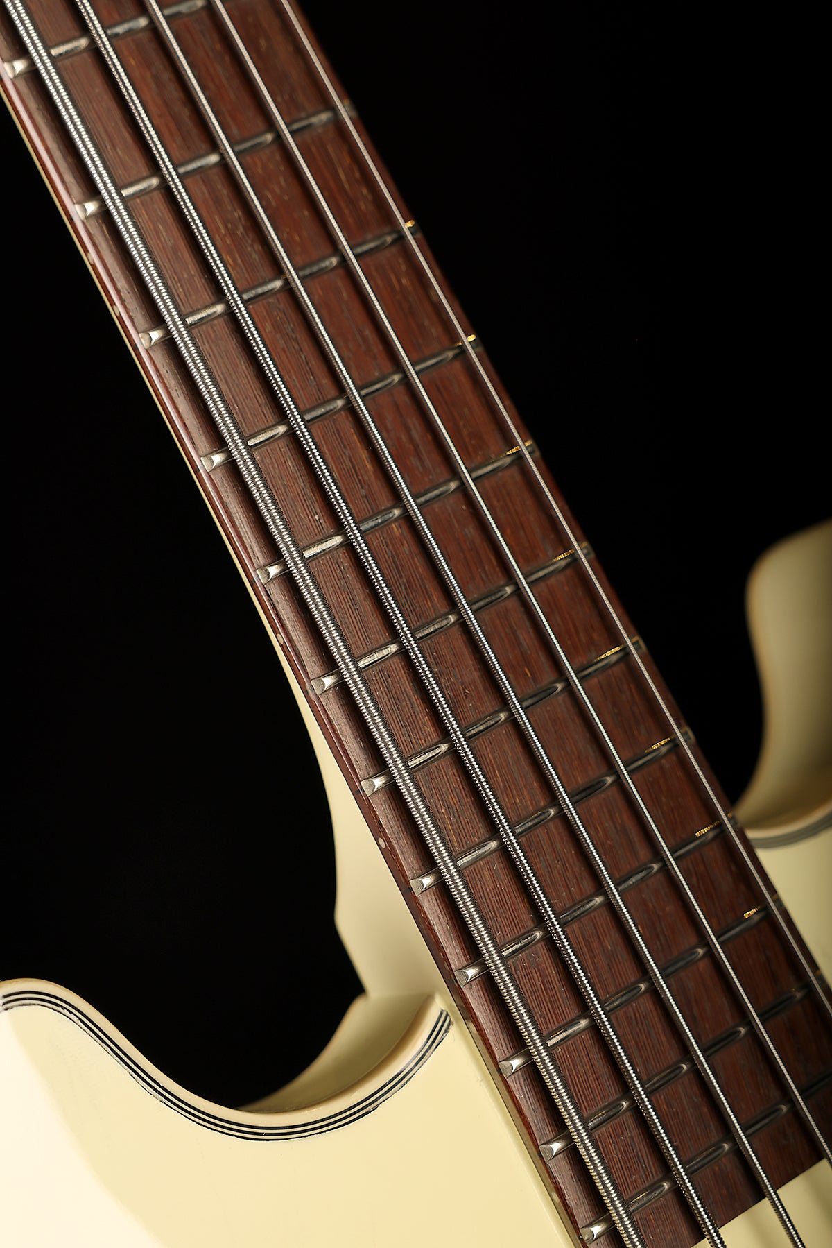 Preloved Warwick RockBass Starbass 5, Cream White High Polish