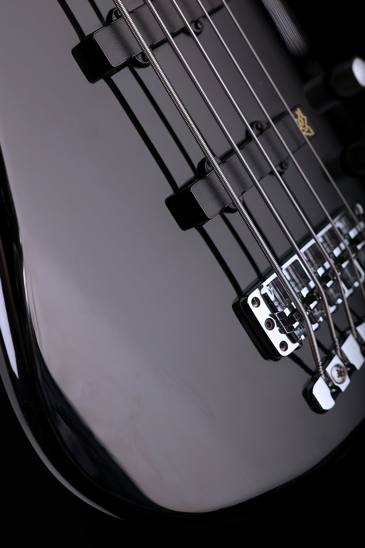 Demo Warwick RockBass Fortress 5-String Solid Black High Polish