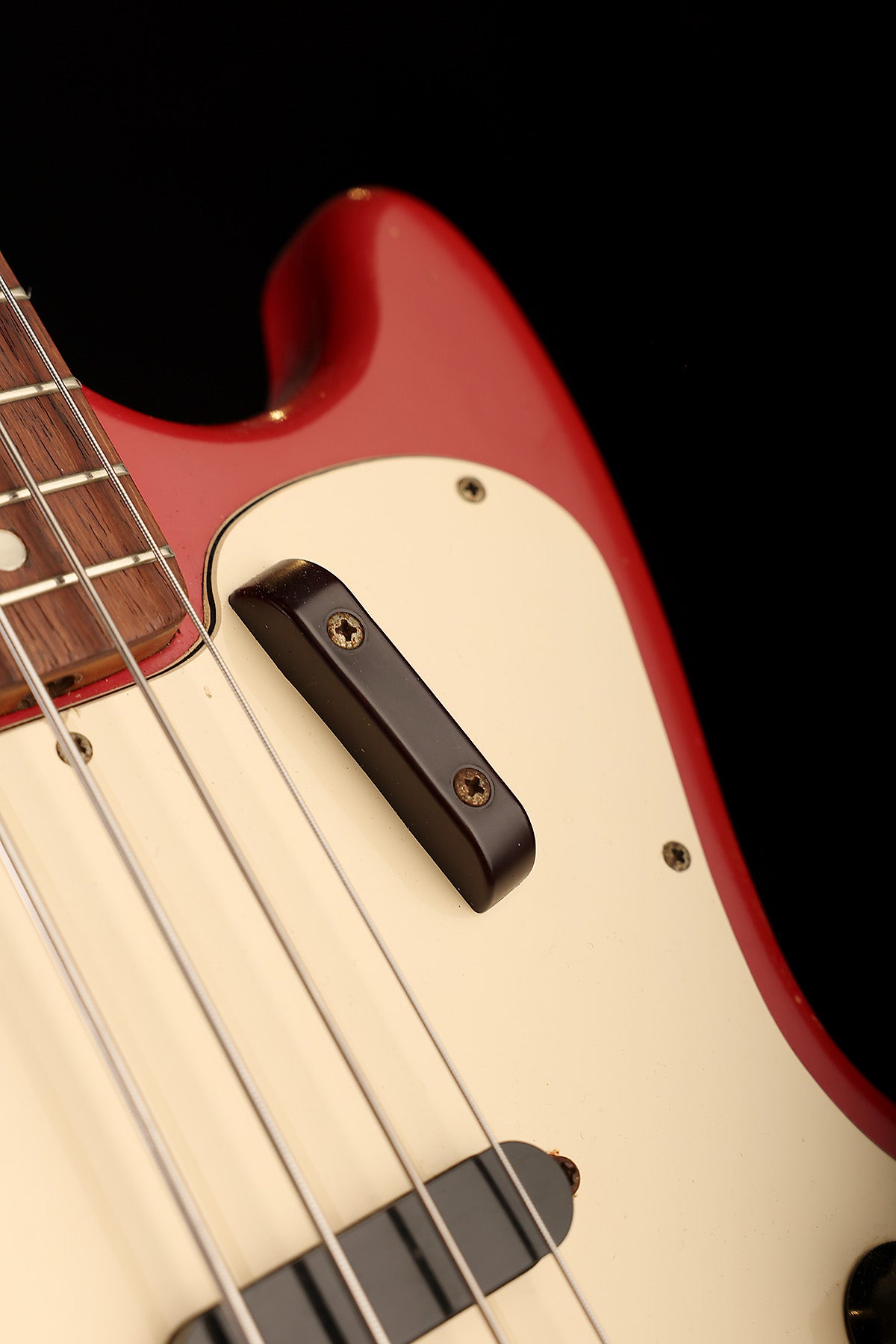 Preloved 1972 Fender Musicmaster Bass Dakota Red