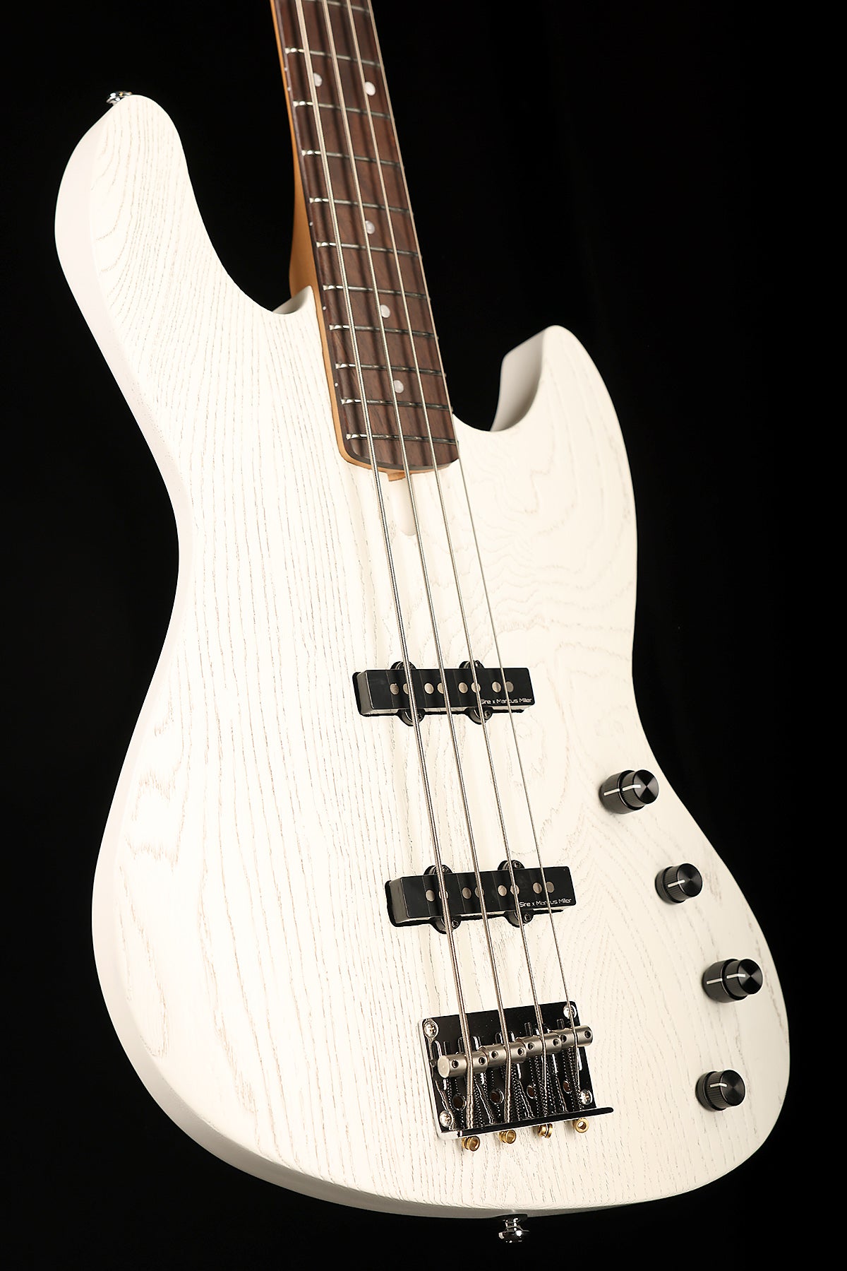 SIRE MARCUS MILLER V6 4-STRING