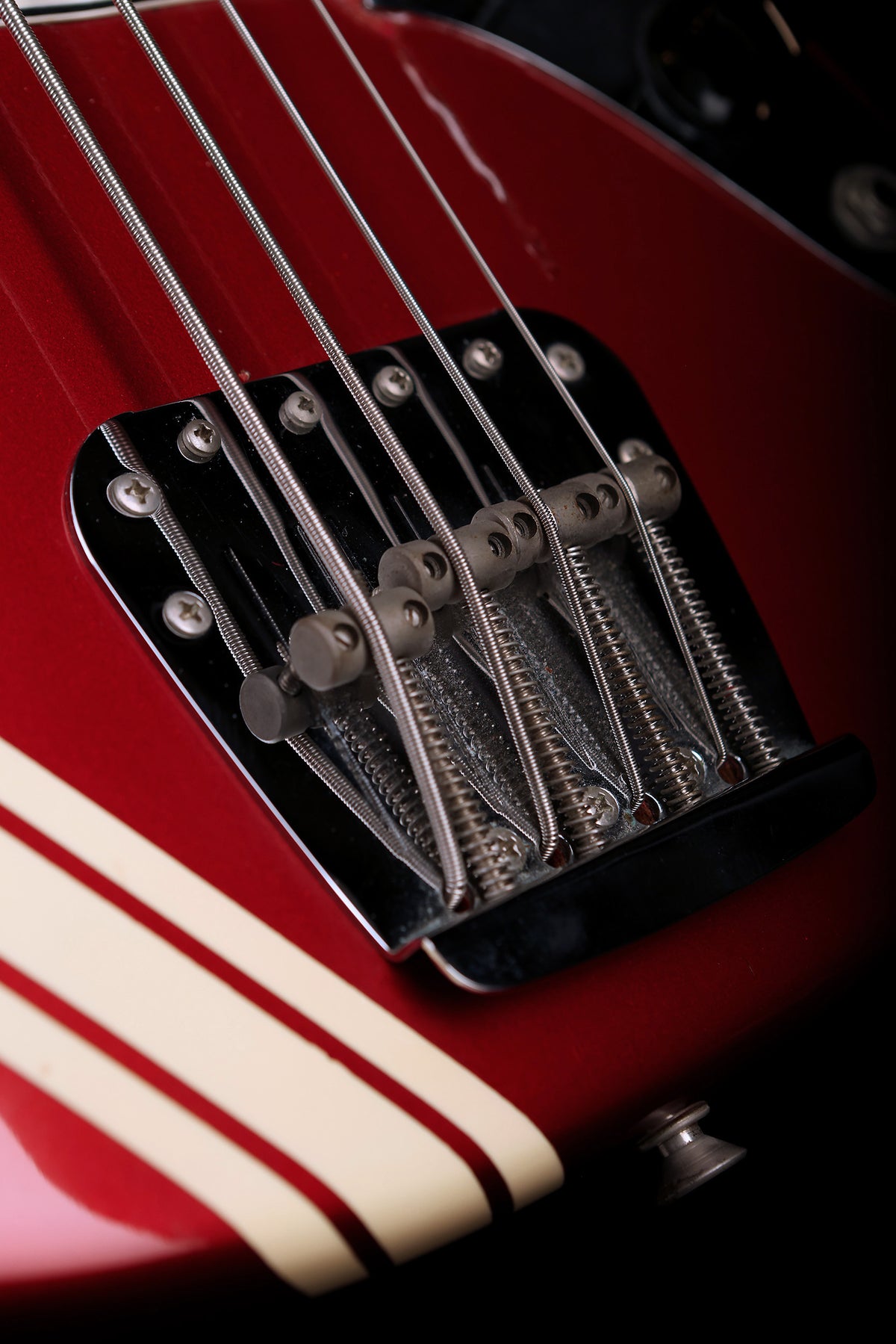 Preloved Fender 70&#39;s Mustang Candy Apple Red Competition Stripe w/case - Bass Centre Music Store Melbourne