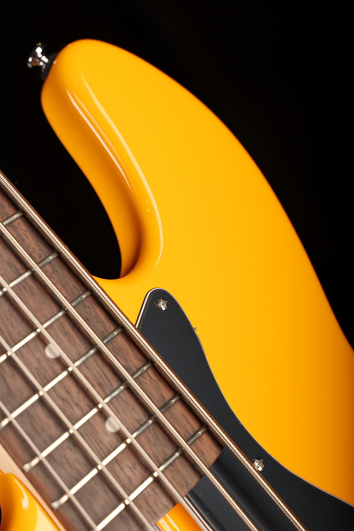 Sire Marcus Miller V3 5 String V2 Left Hand
