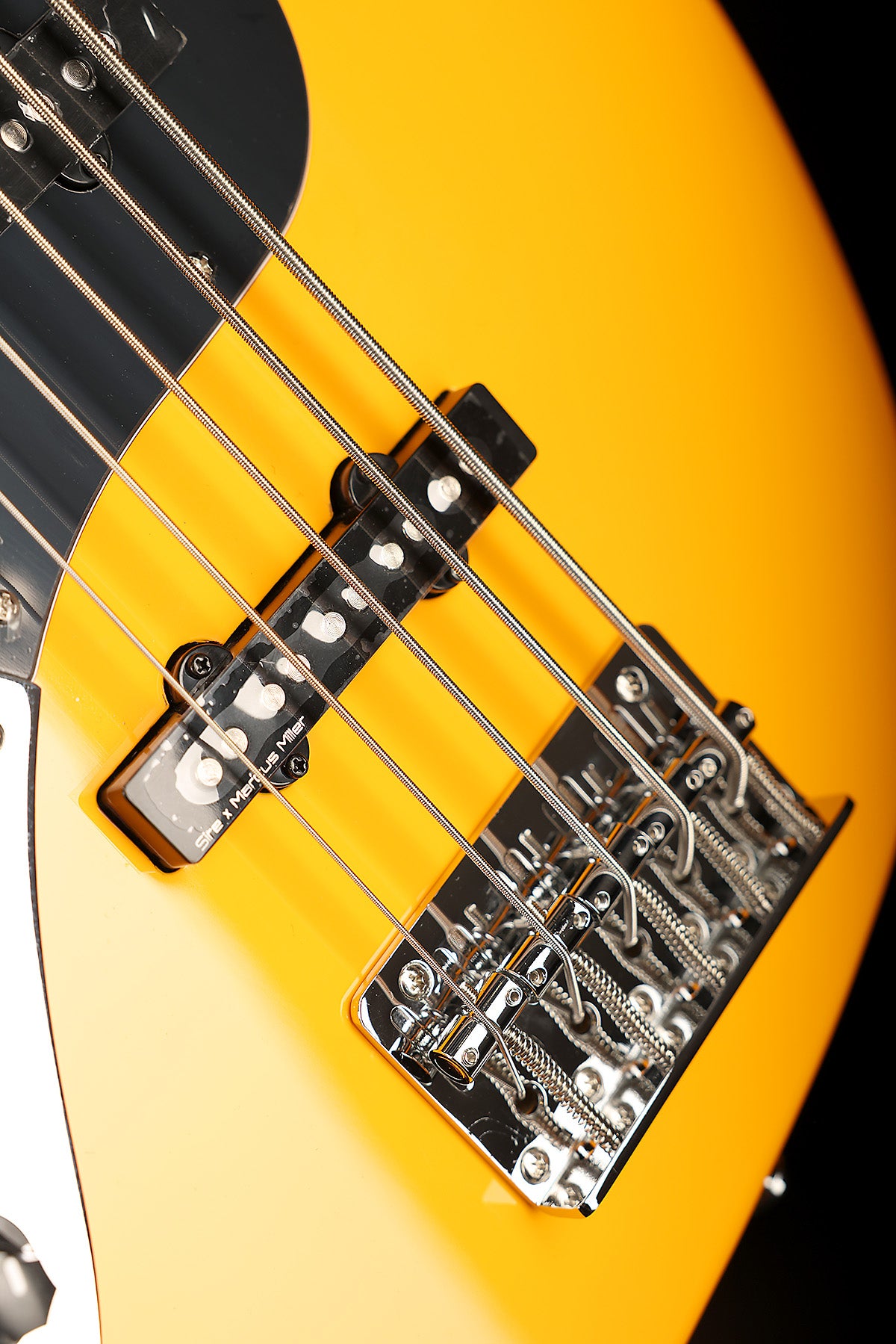 Sire Marcus Miller V3 5 String V2 Left Hand
