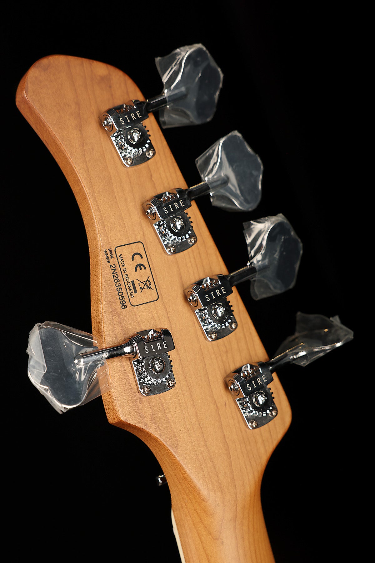 Sire Marcus Miller V7 New Gen 5 String Fretless