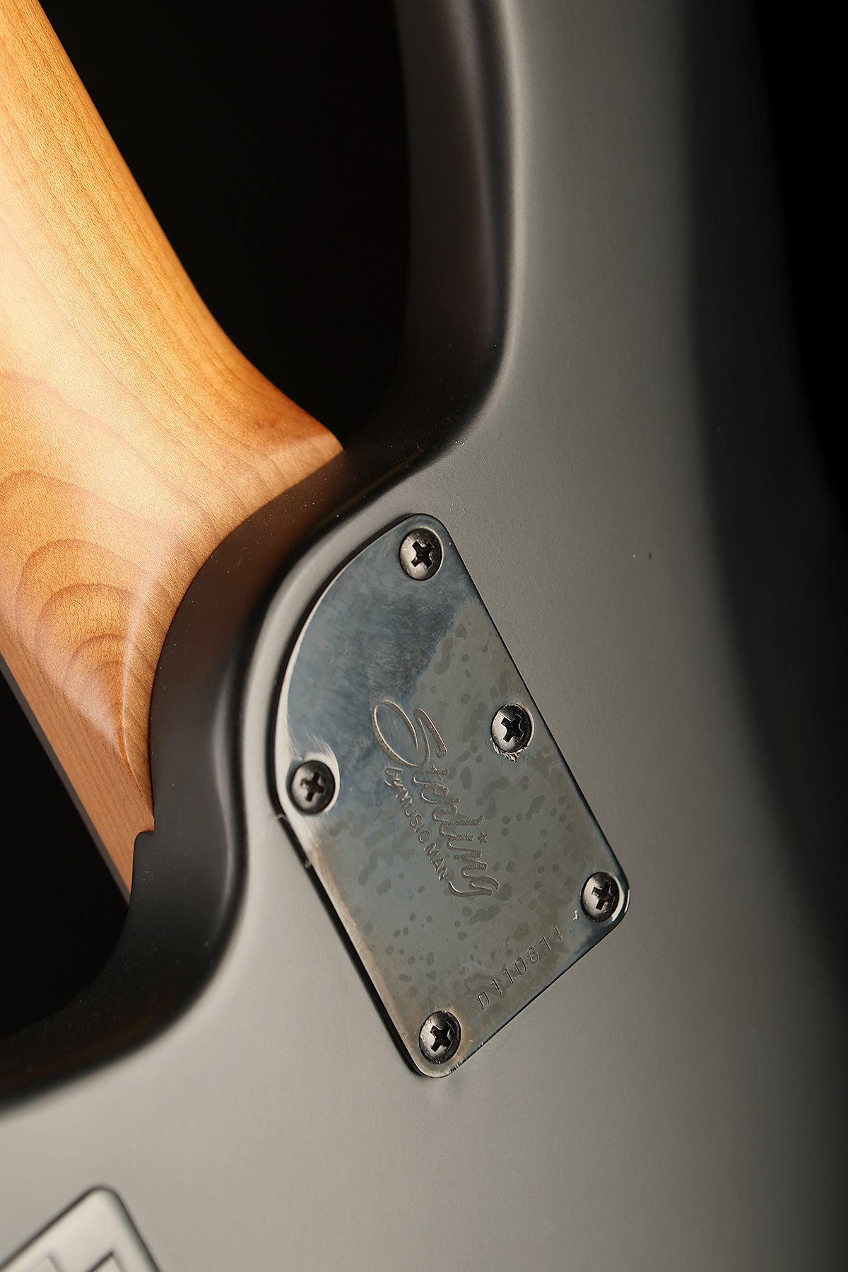 Sterling by Music Man Bongo 4