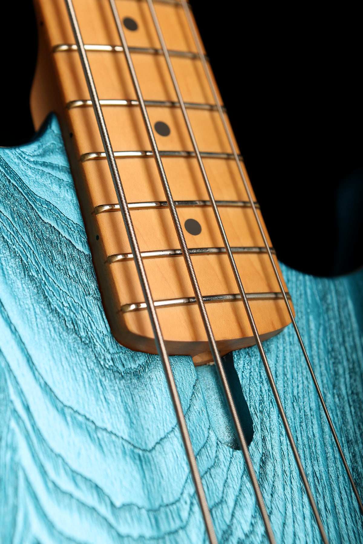 SIRE MARCUS MILLER V6 4-STRING - Bass Centre Music Store Melbourne