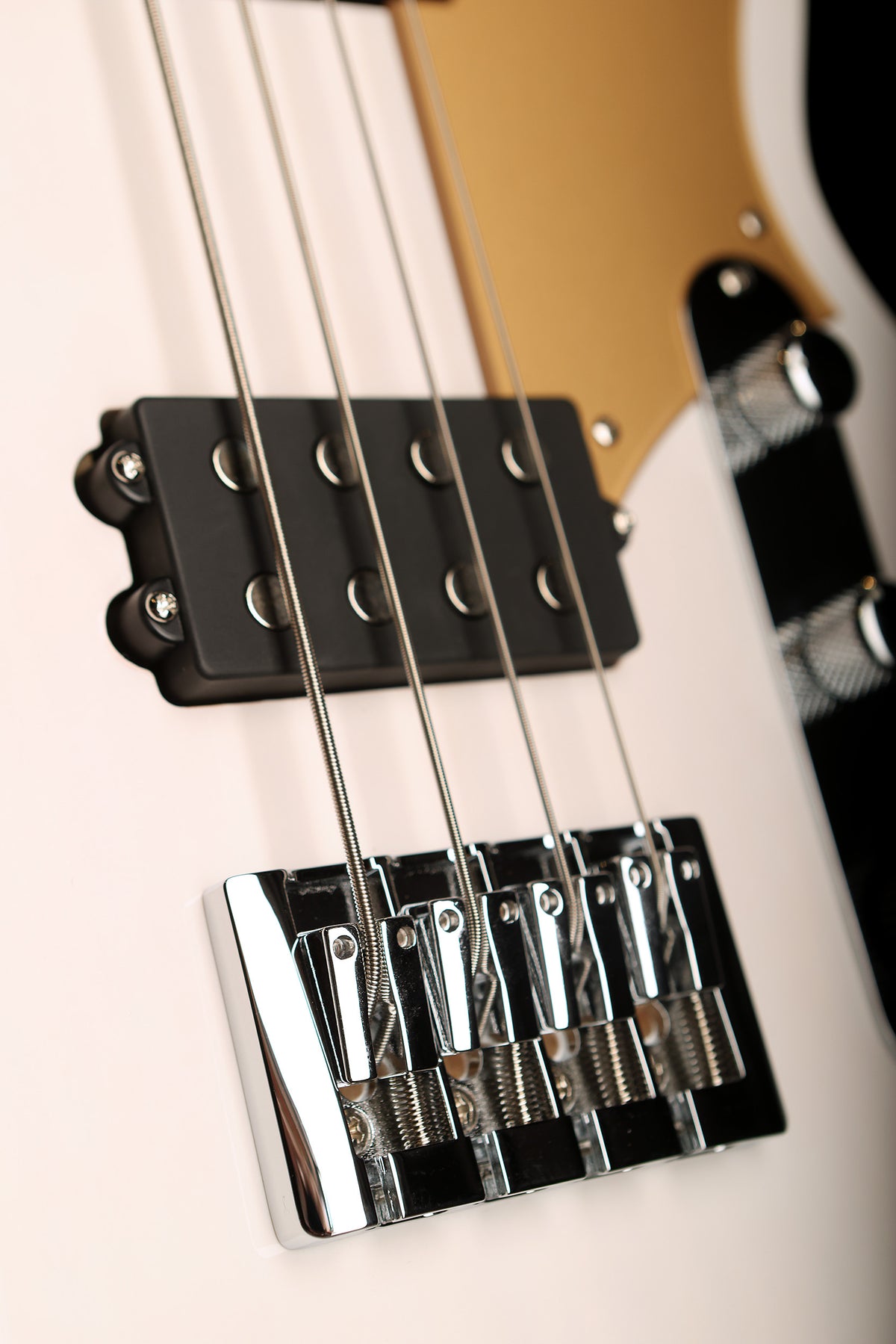 Reverend Dub King Trans White - Bass Centre Music Store Melbourne