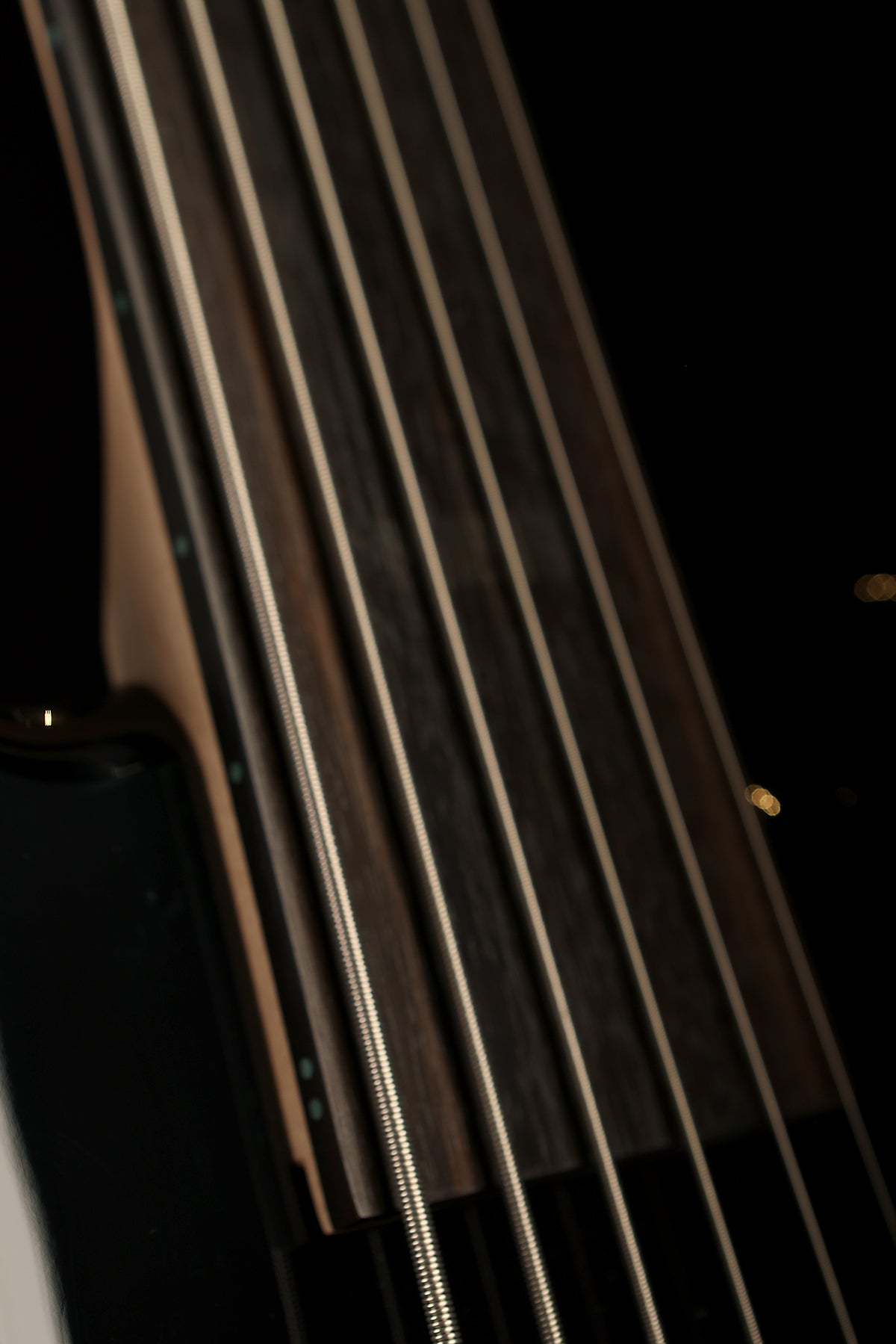 Warwick Rockbass Corvette 6 Fretless