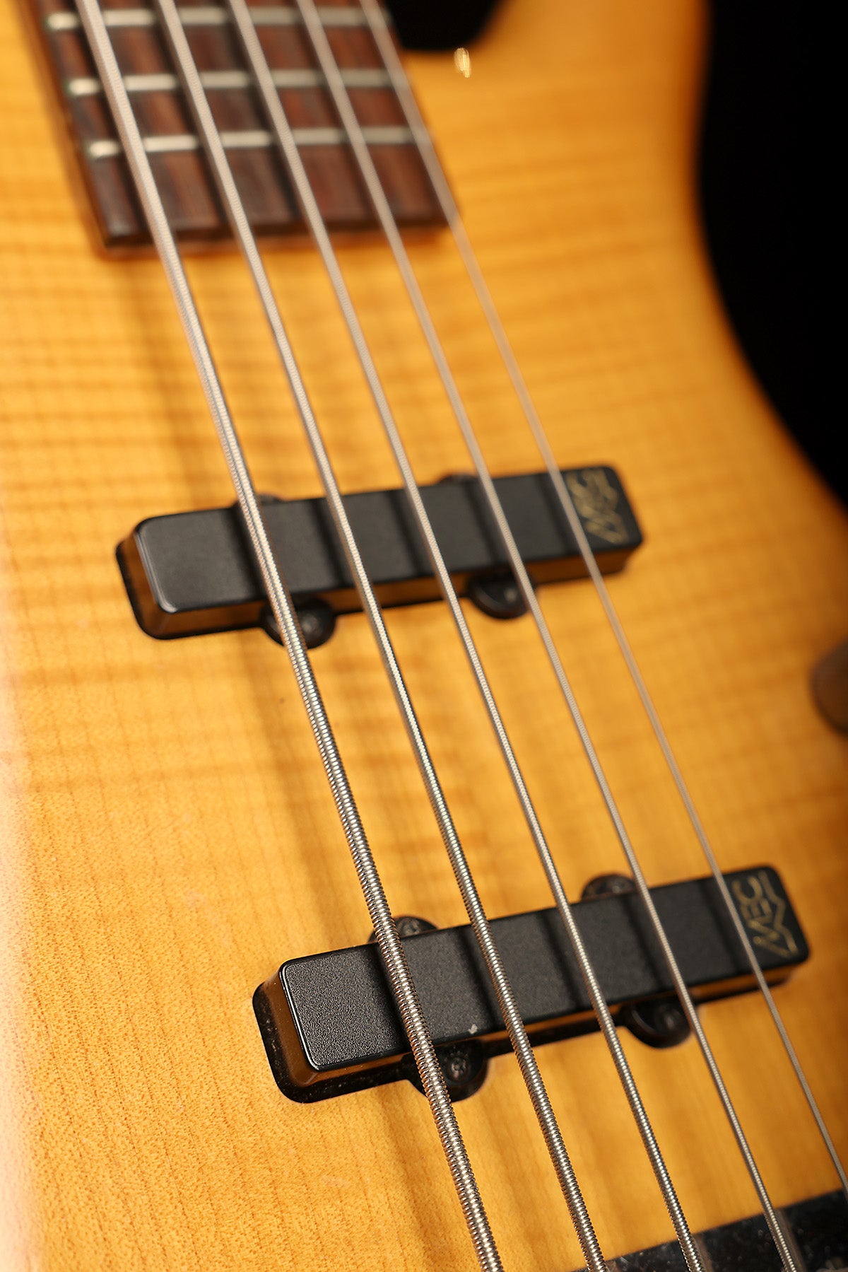 Preloved Warwick Rockbass Corvette FM