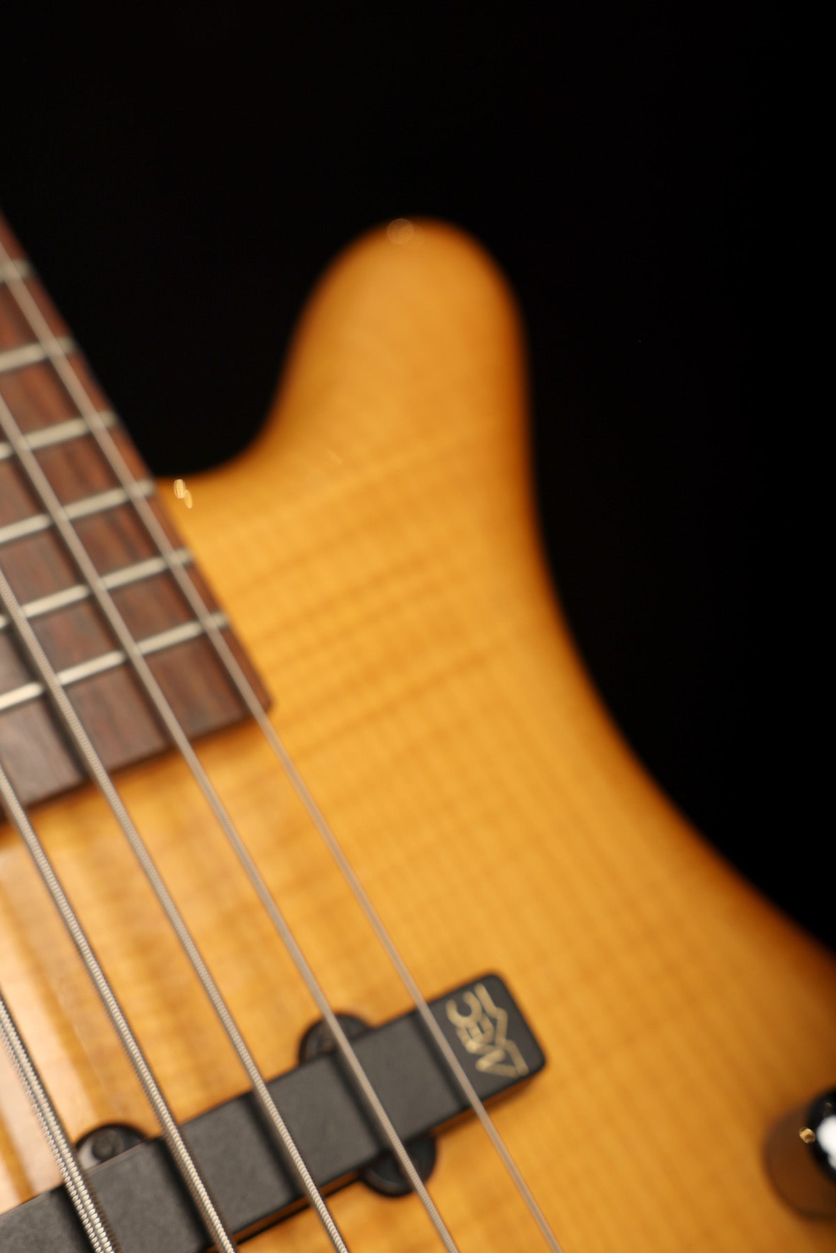 Preloved Warwick Rockbass Corvette FM
