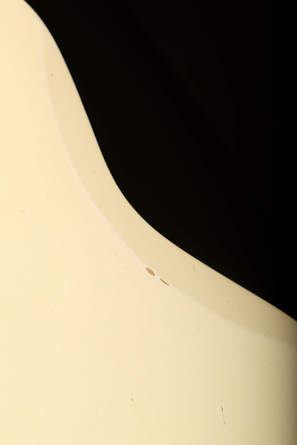 Preloved 1998 Fender Custom Shop 1960 Jazz Bass &#39;Cunetto&#39; Relic Olympic White w/case